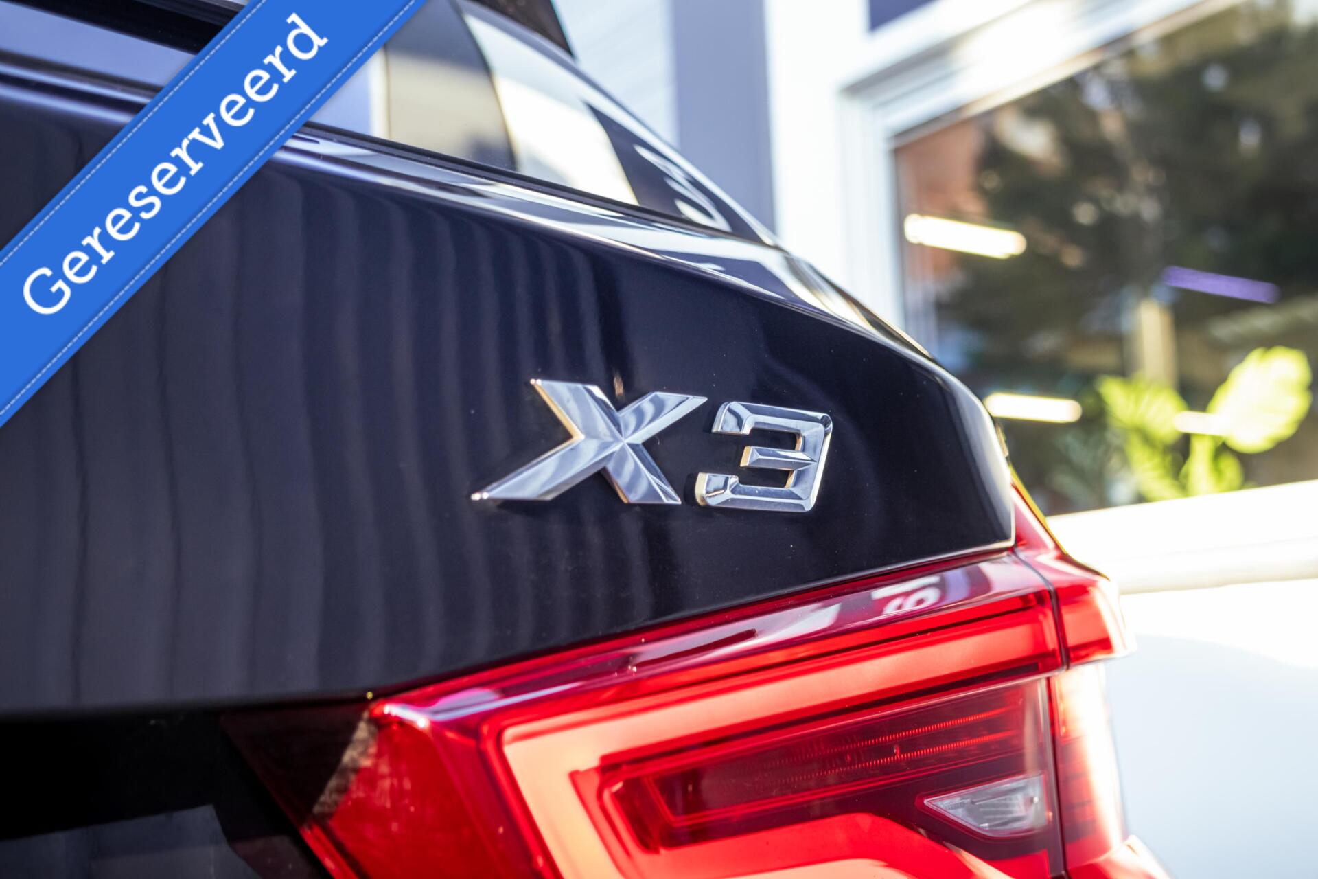 Foto van BMW X3 Xdrive20i