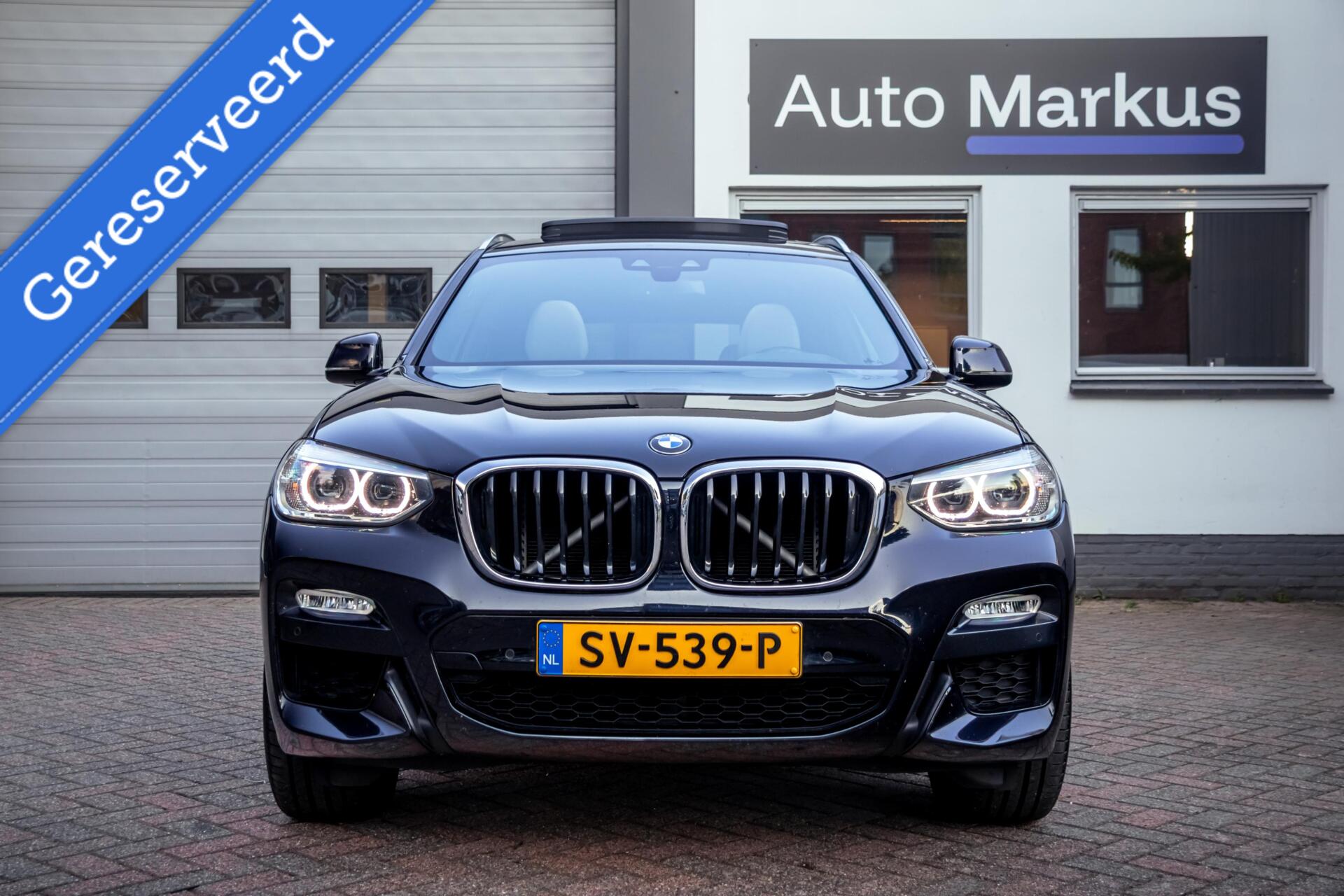 Foto van BMW X3 Xdrive20i