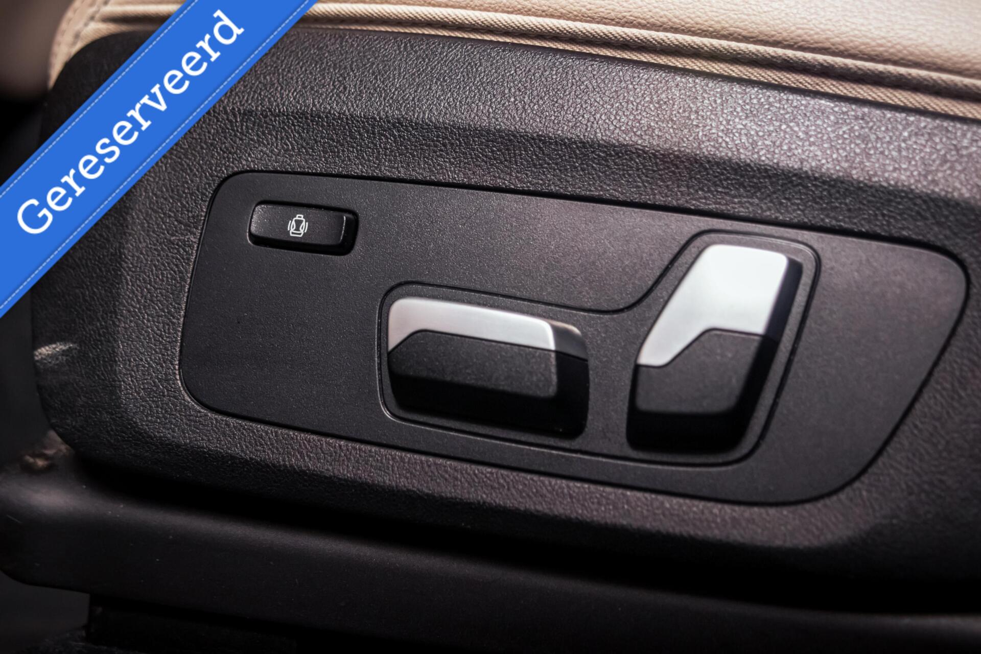 Foto van BMW X3 Xdrive20i
