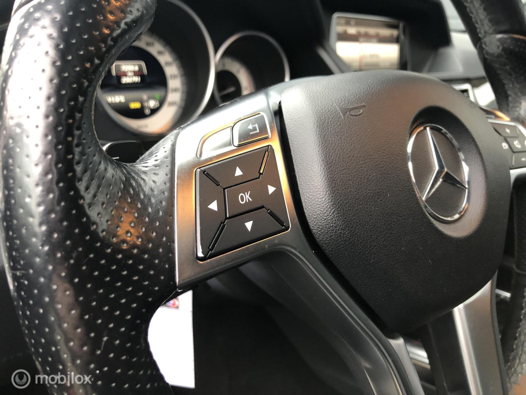 Foto van Mercedes-Benz E 350 Bluetec 4Matic