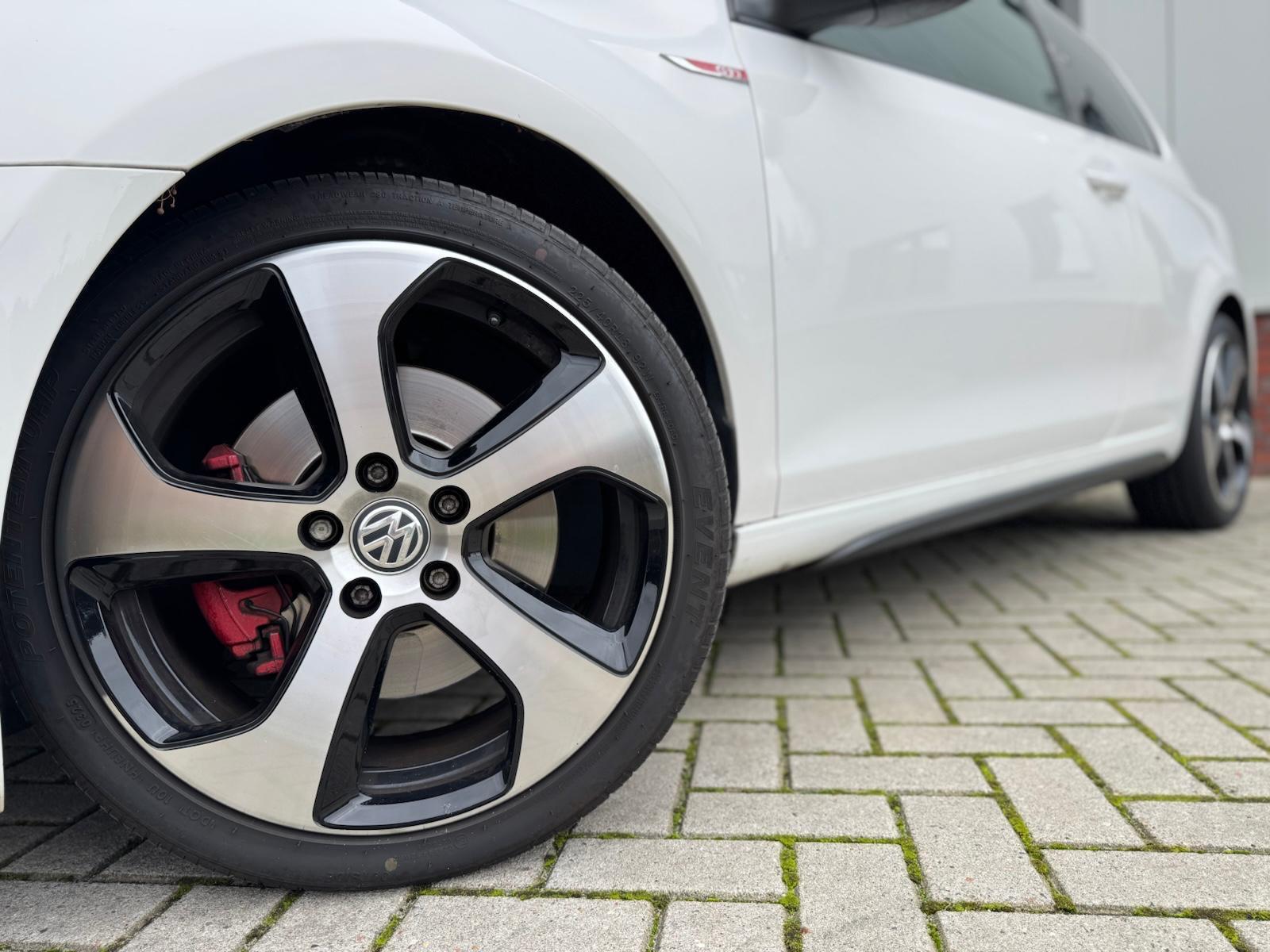 Foto van Volkswagen Golf