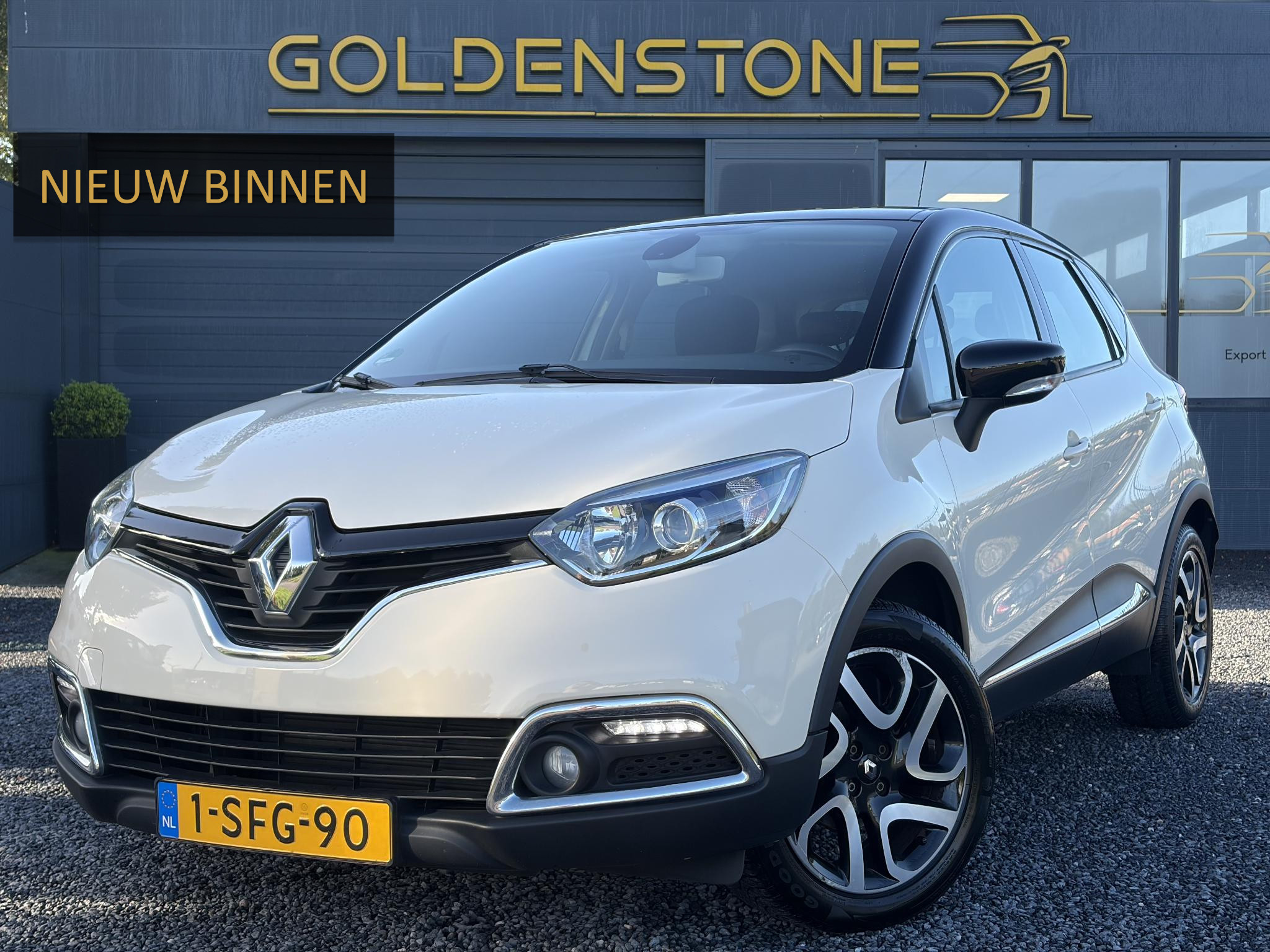 Renault Captur 0.9 TCe Dynamique 2013 - voorkant