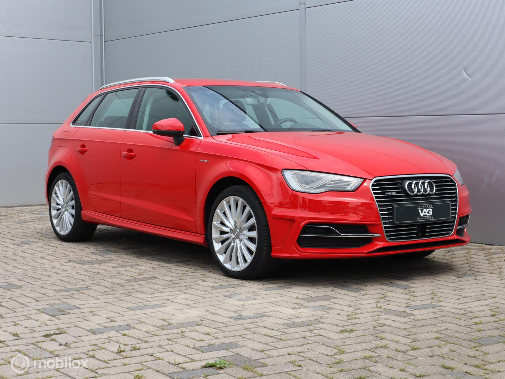 Foto van Audi A3 Sportback E-tron