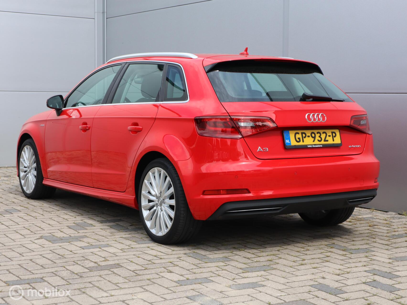 Foto van Audi A3 Sportback E-tron