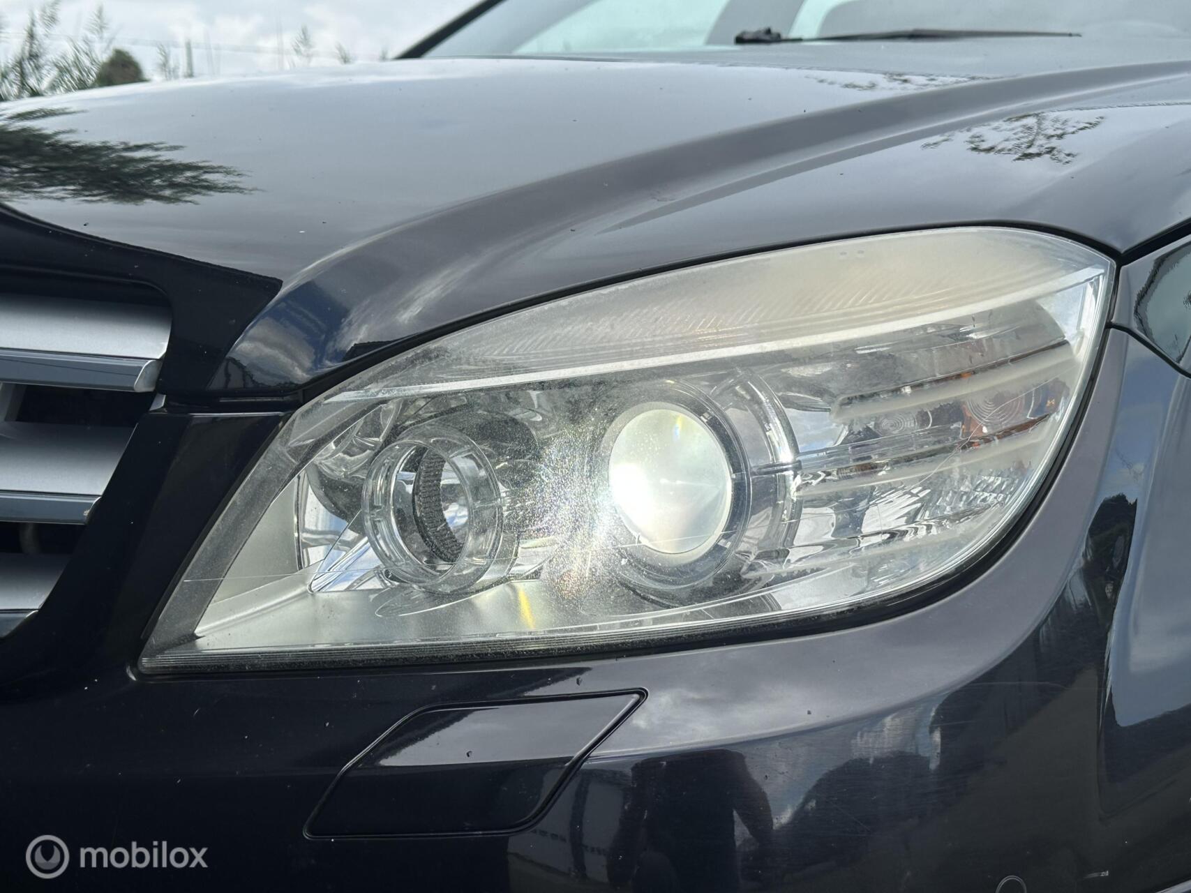 Foto van Mercedes-Benz C 180 Cgi
