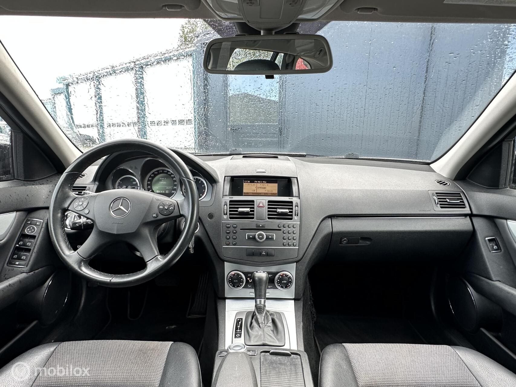 Foto van Mercedes-Benz C 180 Cgi