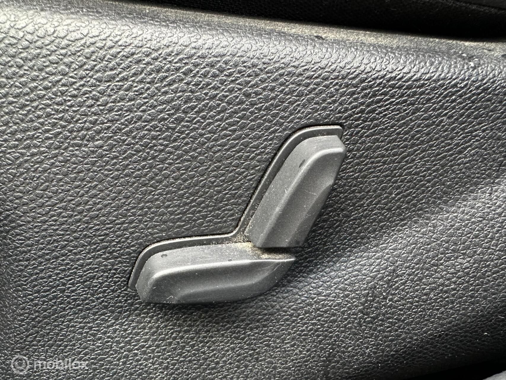Foto van Mercedes-Benz C 180 Cgi