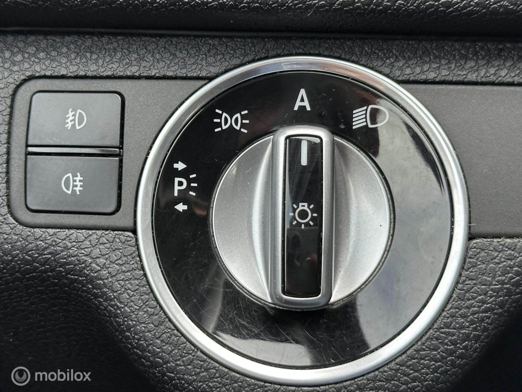 Foto van Mercedes-Benz C 180 Cgi