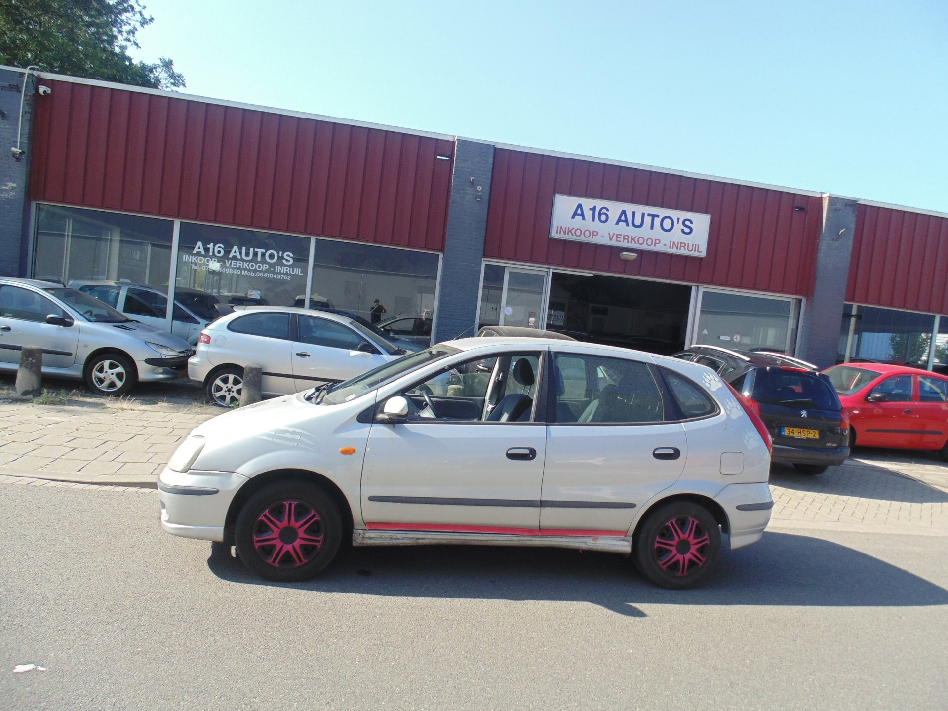 Nissan Nissan Almera Tino 1.8 Acenta MET AIRCO CAMERA 2005 - voorkant