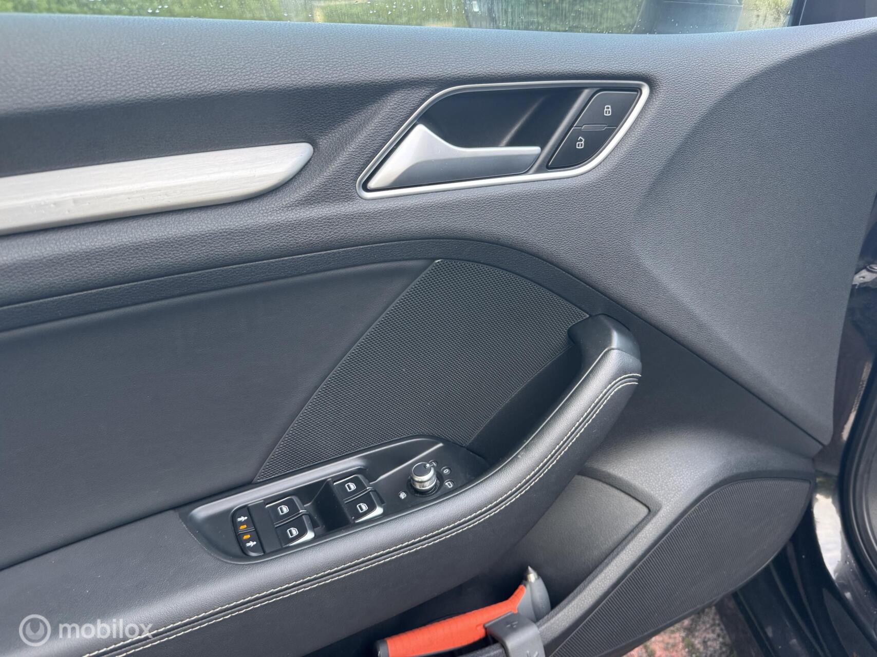 Foto van Audi A3 Limousine