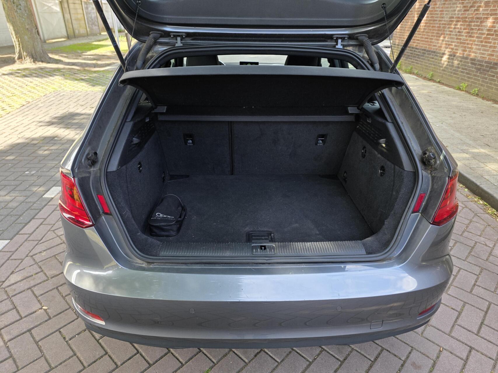 Foto van Audi A3 Sportback G-tron