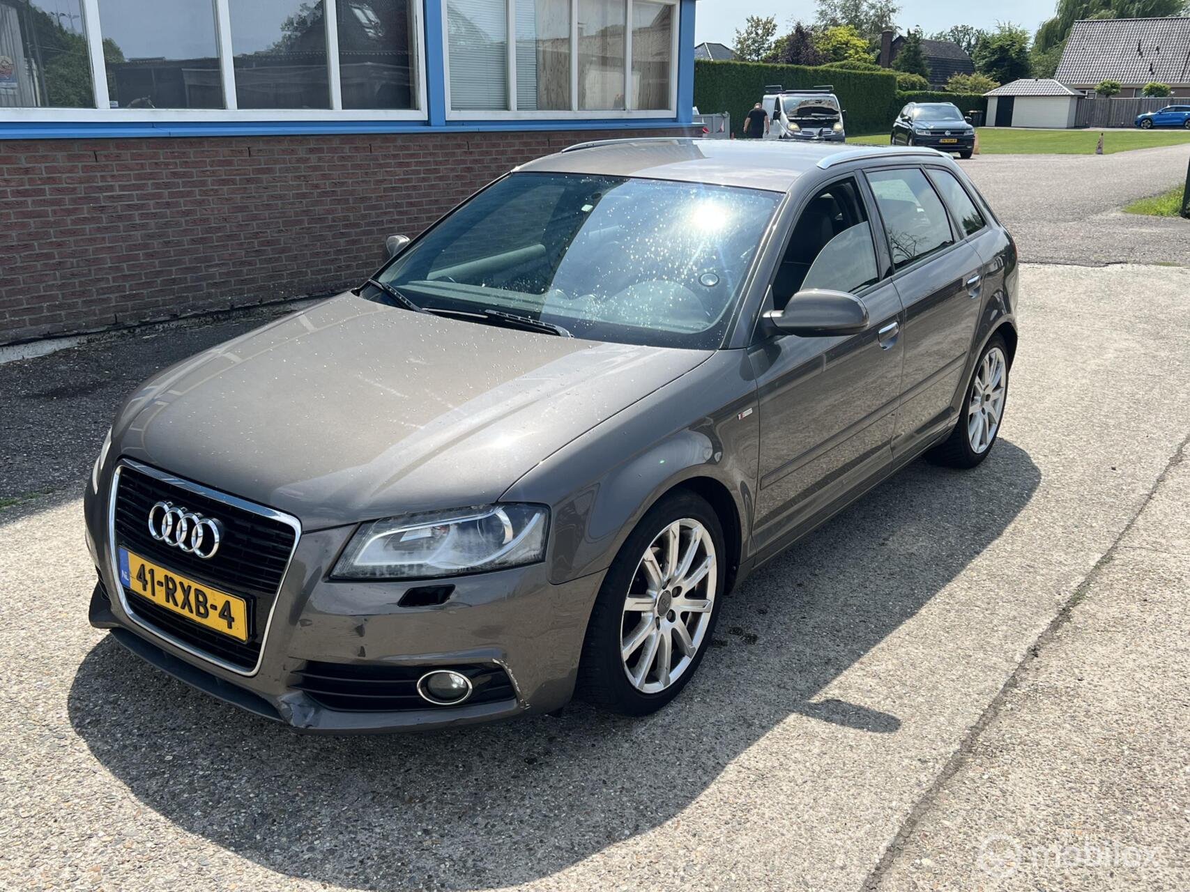 Audi Audi A3 1.6 TDI Ambition Pro Line S 2011 - voorkant