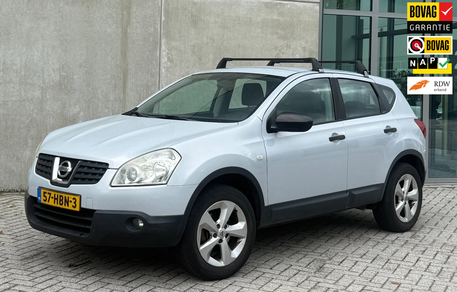Nissan Nissan Qashqai 1.6 Visia 2008 Grijs NAP|PDC|AIRCO|TREKHAAK 2008 - voorkant