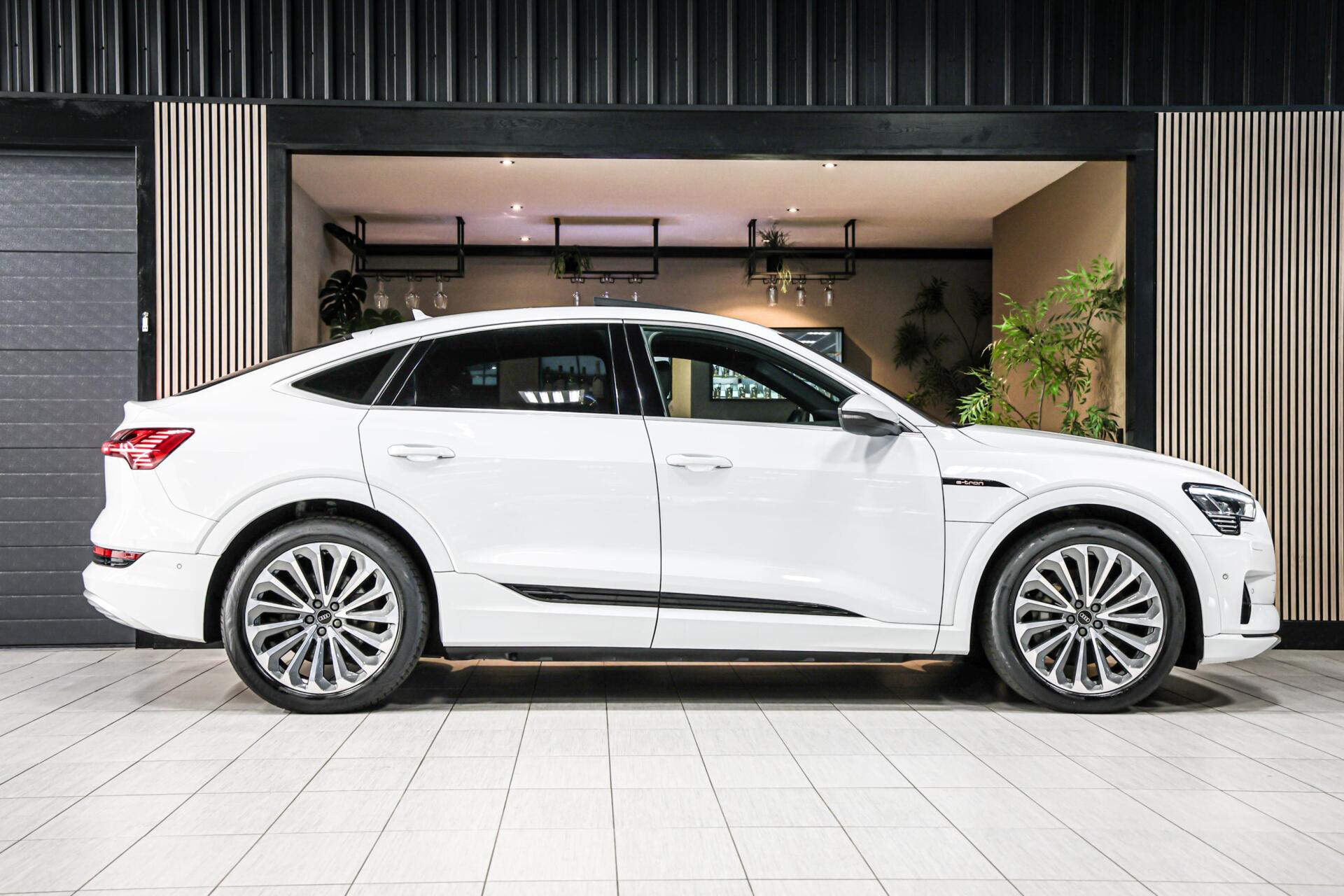 Foto van Audi E-tron Sportback 50