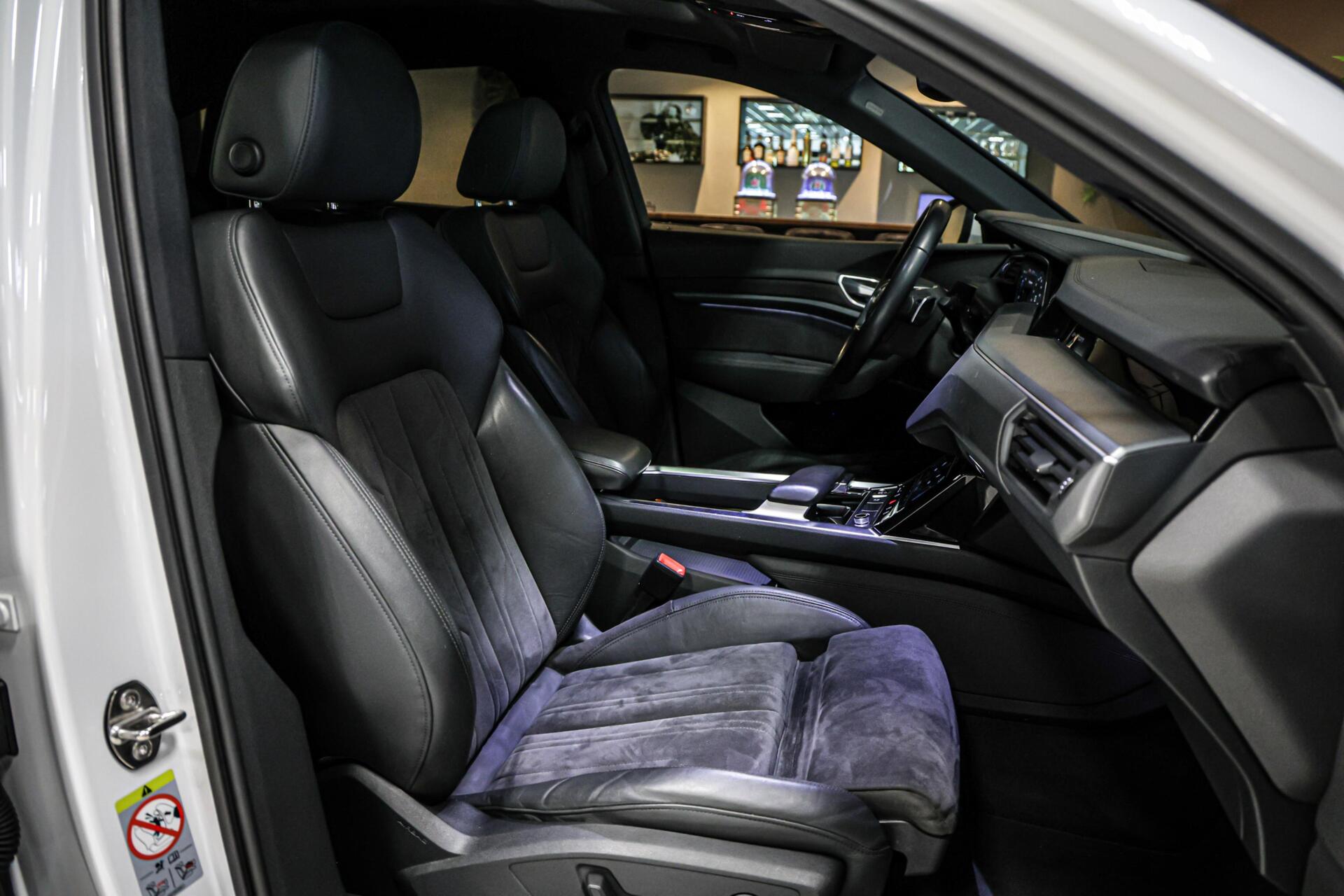 Foto van Audi E-tron Sportback 50
