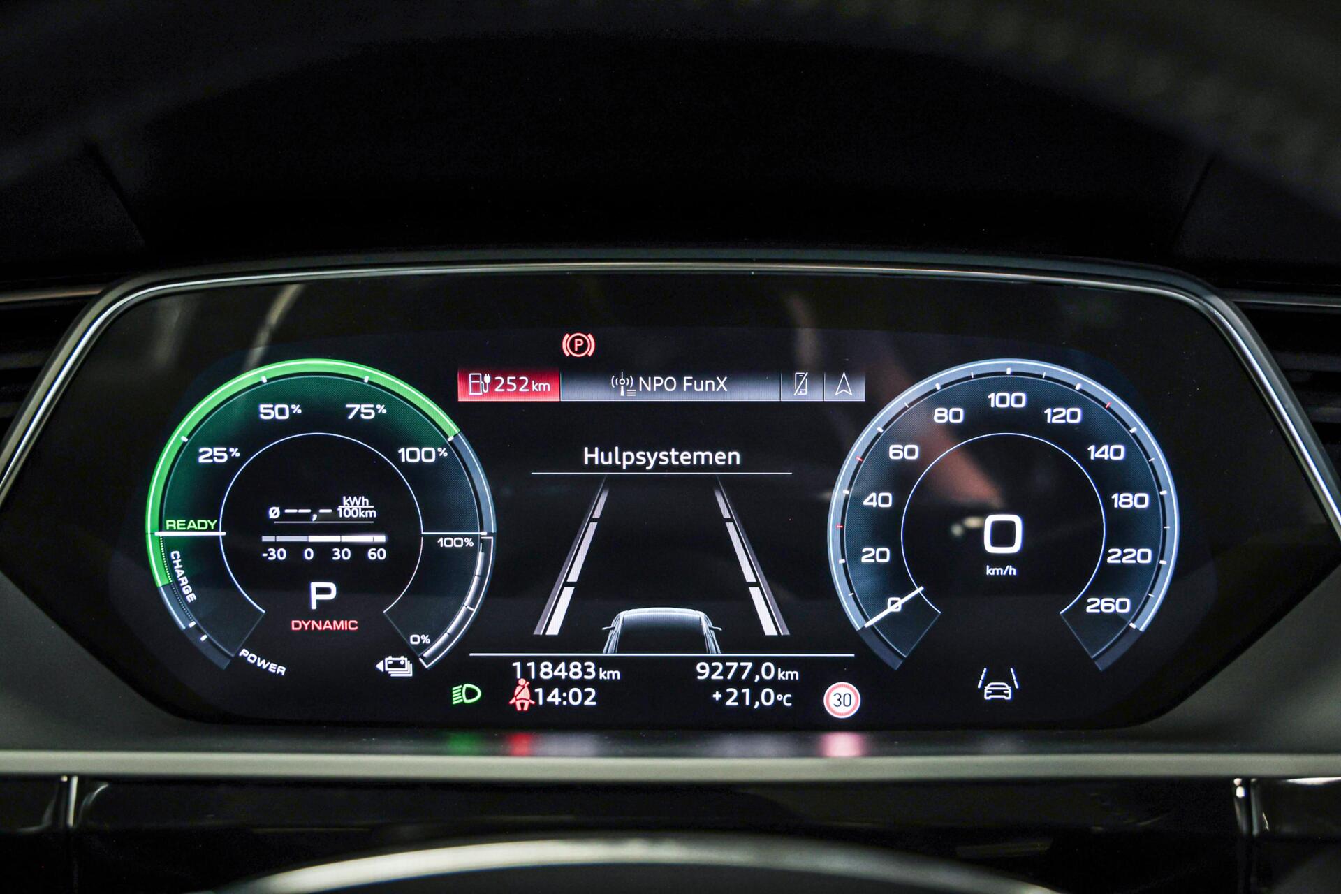 Foto van Audi E-tron Sportback 50