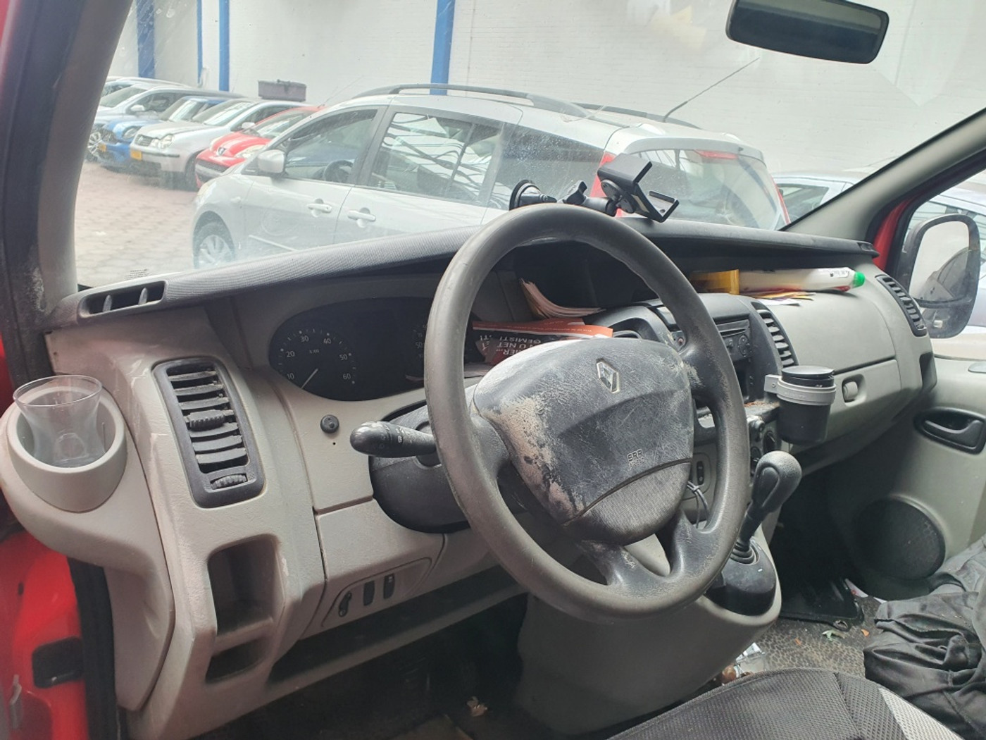 Foto van Renault Trafic T29 L2/h1 2.0 Dci Q 84kw E4