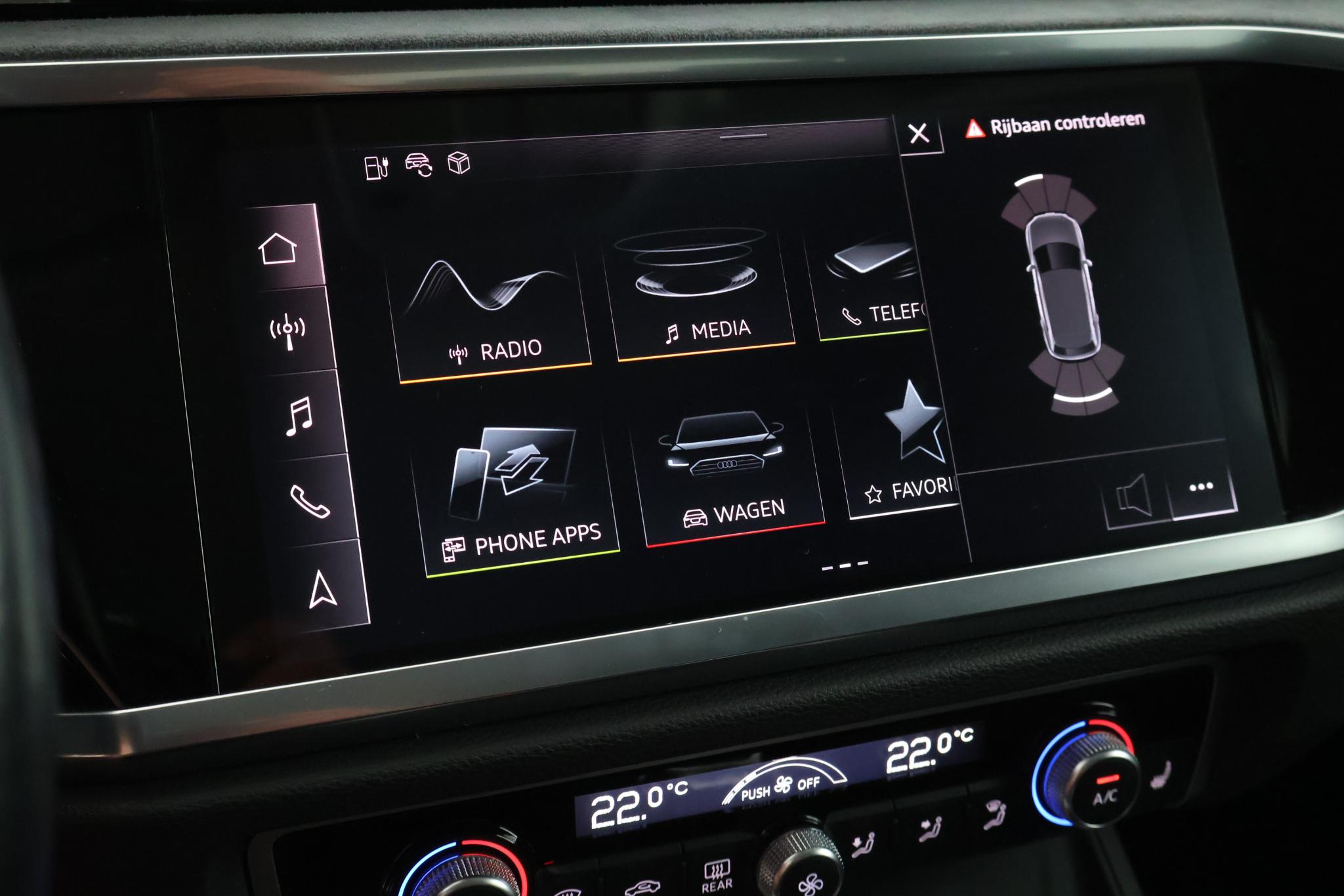 Foto van Audi Q3 E-tron