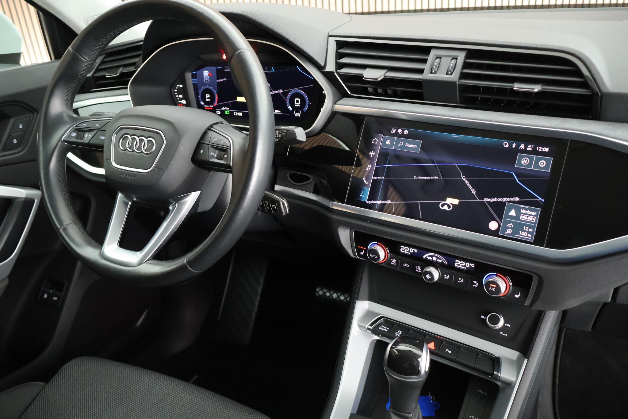 Foto van Audi Q3 E-tron