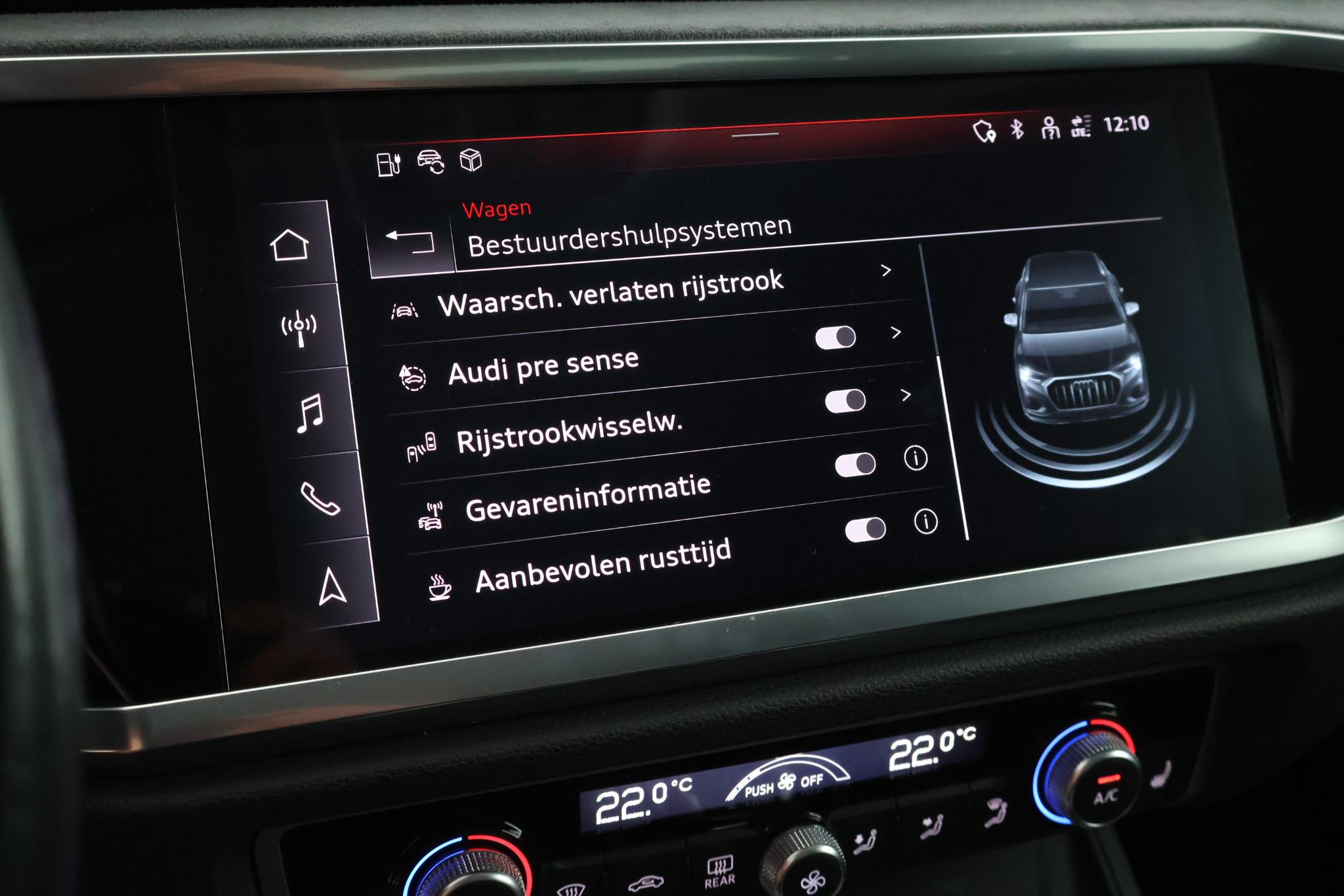 Foto van Audi Q3 E-tron