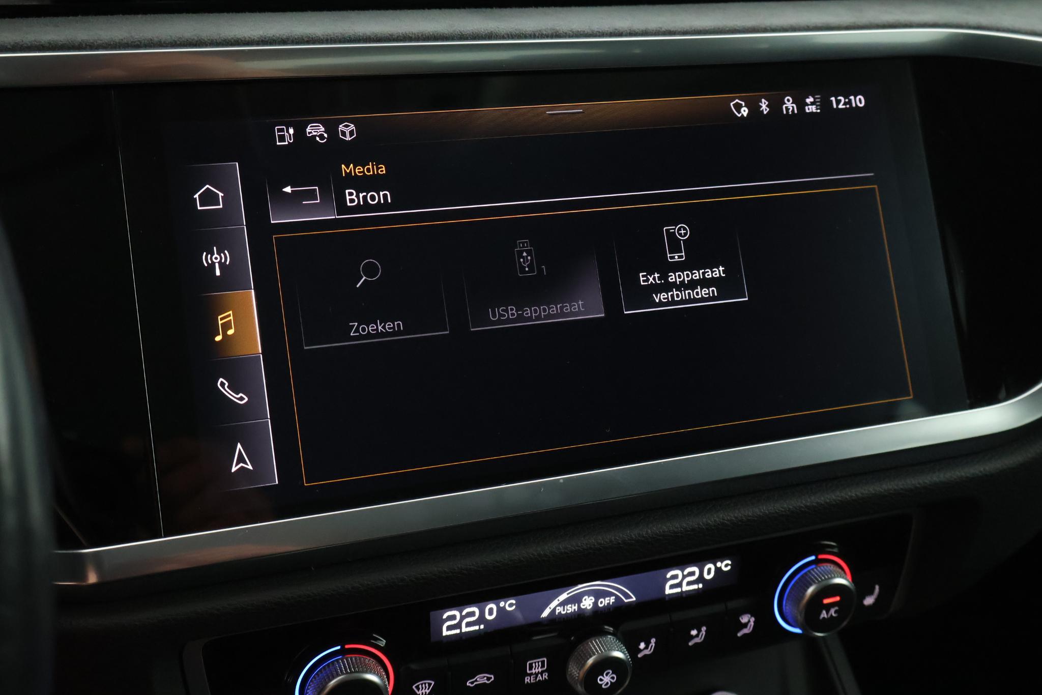 Foto van Audi Q3 E-tron