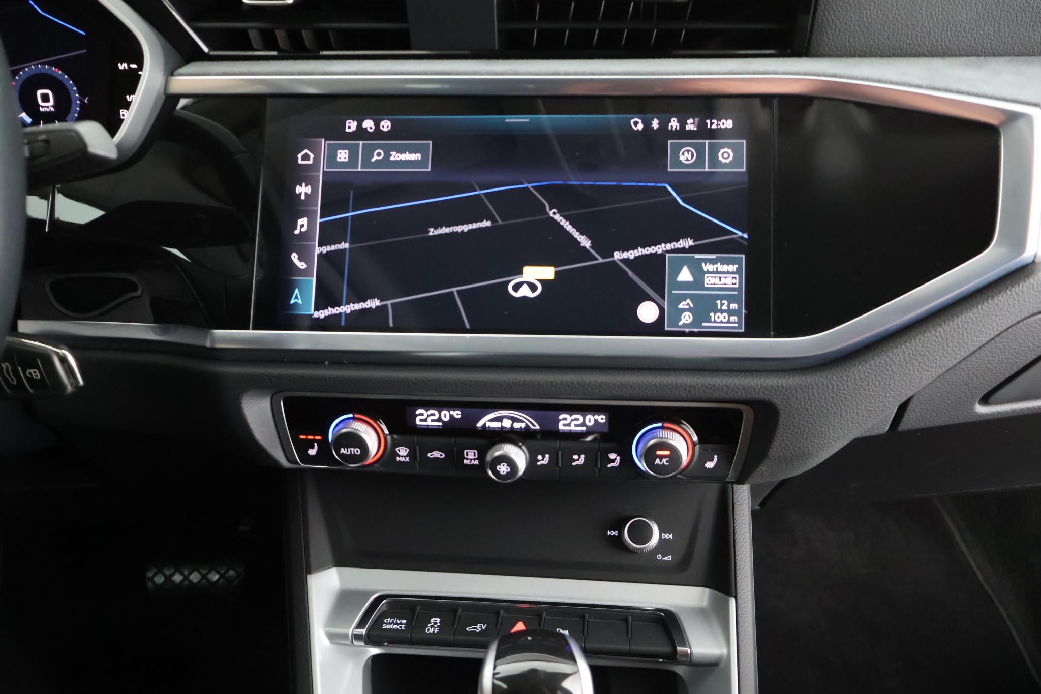 Foto van Audi Q3 E-tron