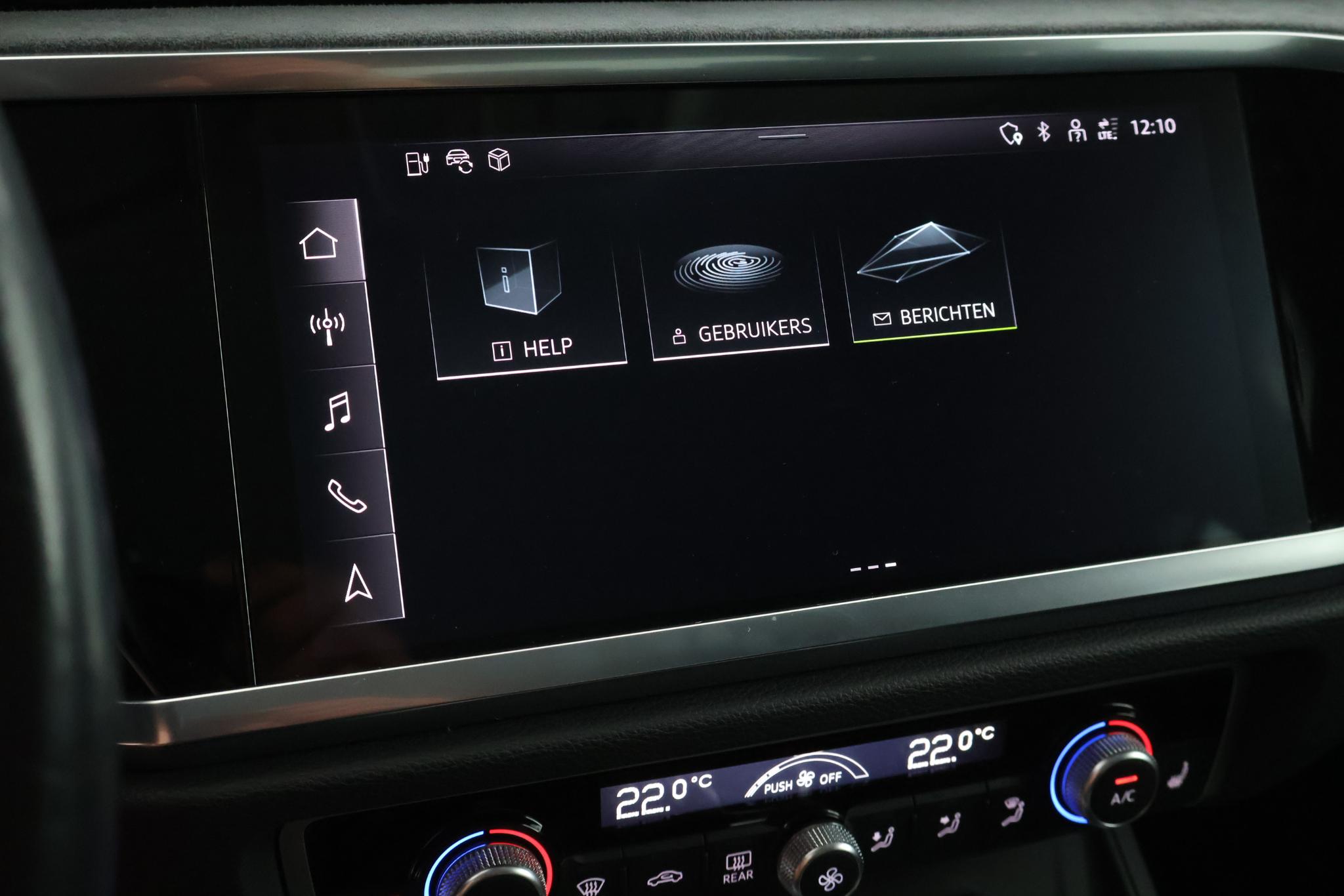 Foto van Audi Q3 E-tron