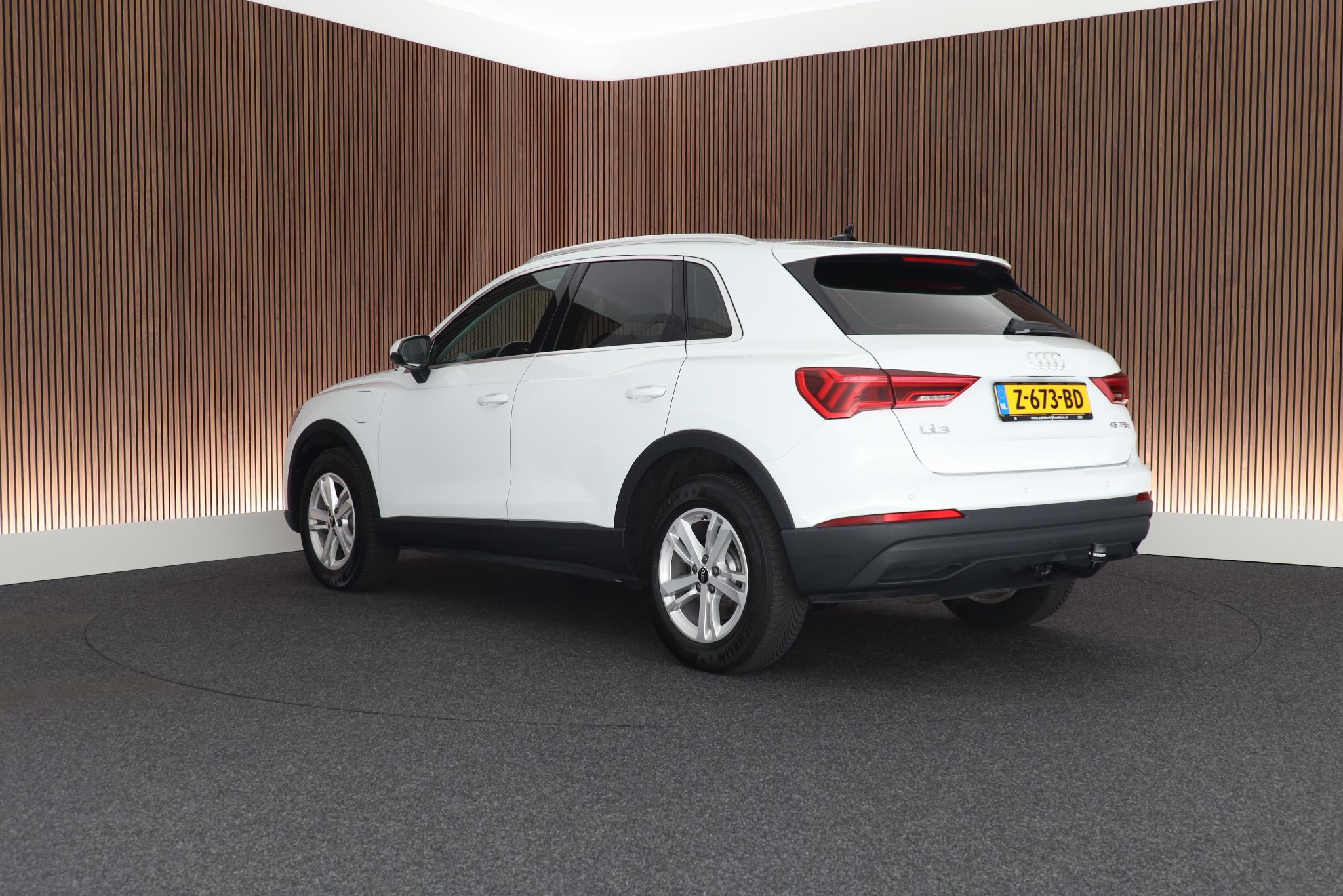 Foto van Audi Q3 E-tron