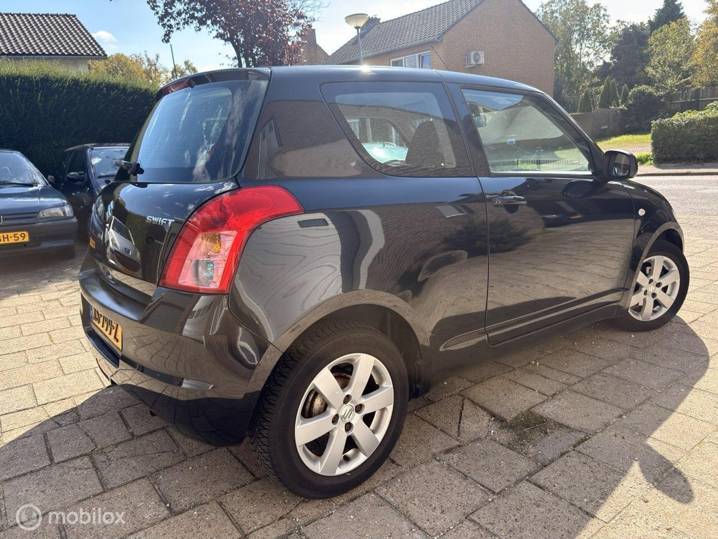 Foto van Suzuki Swift