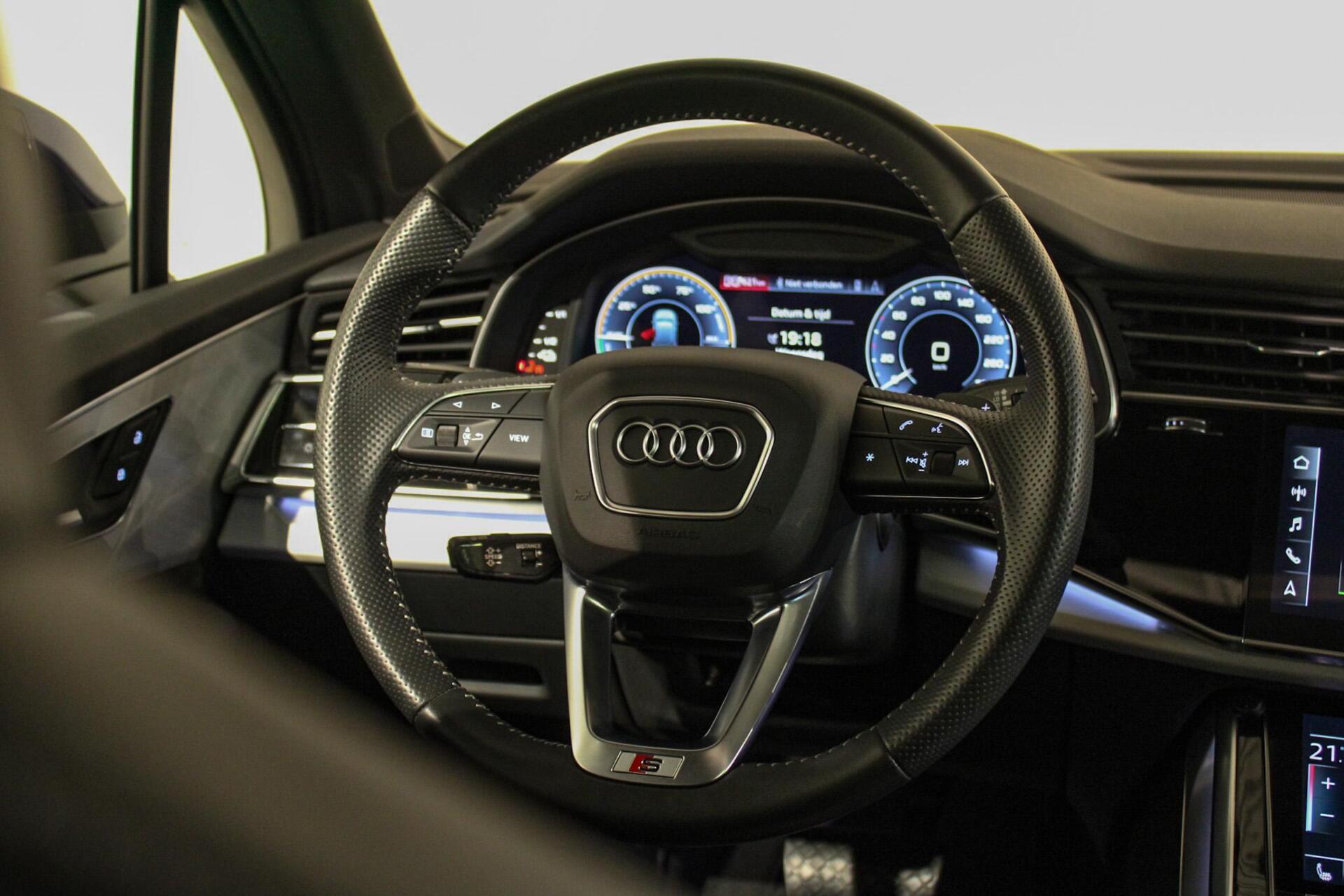 Foto van Audi Q7 55 TFSI E