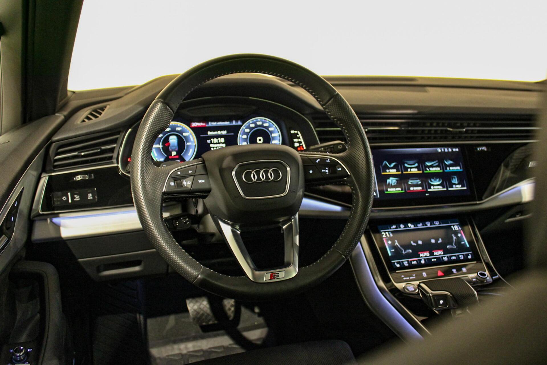 Foto van Audi Q7 55 TFSI E