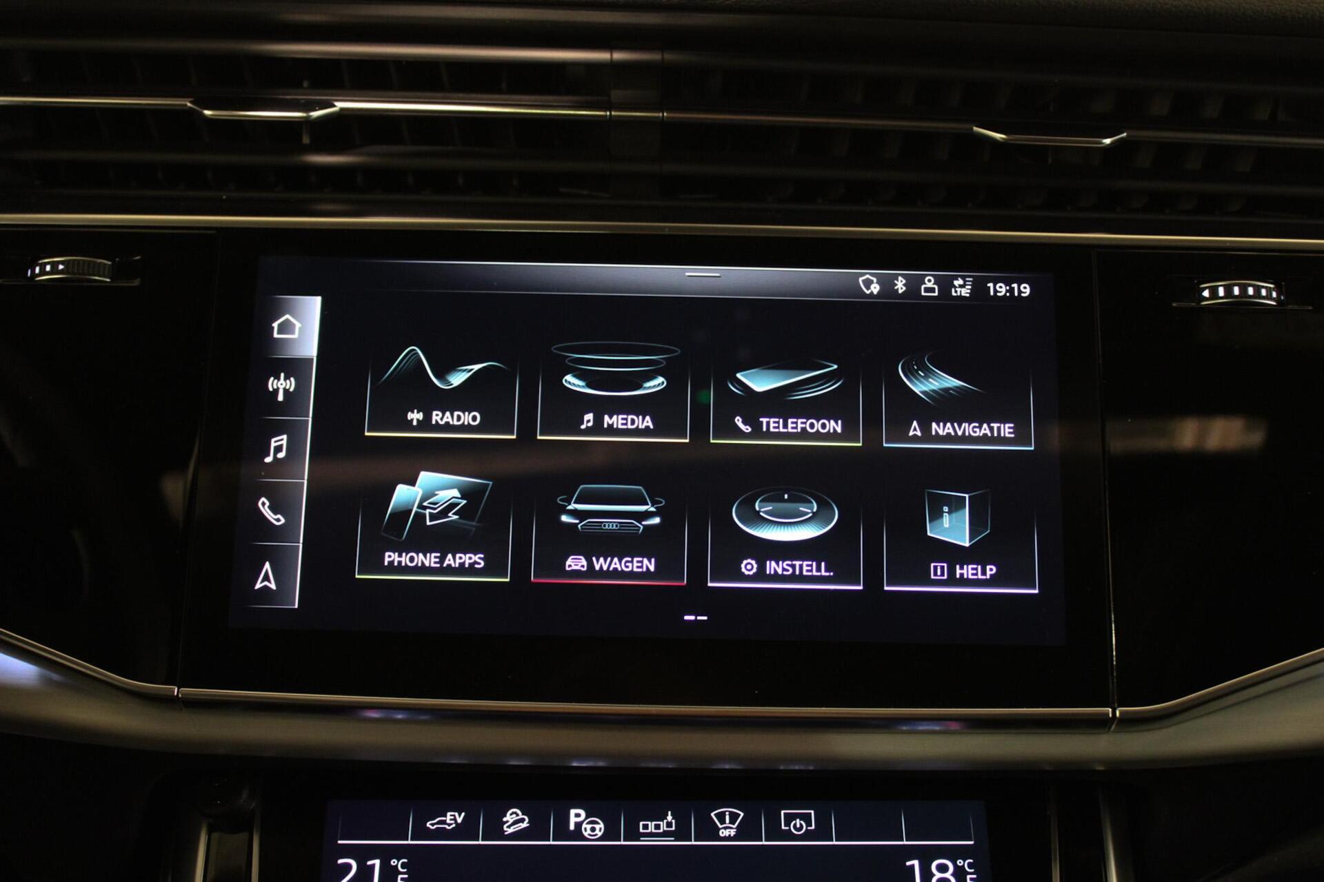 Foto van Audi Q7 55 TFSI E