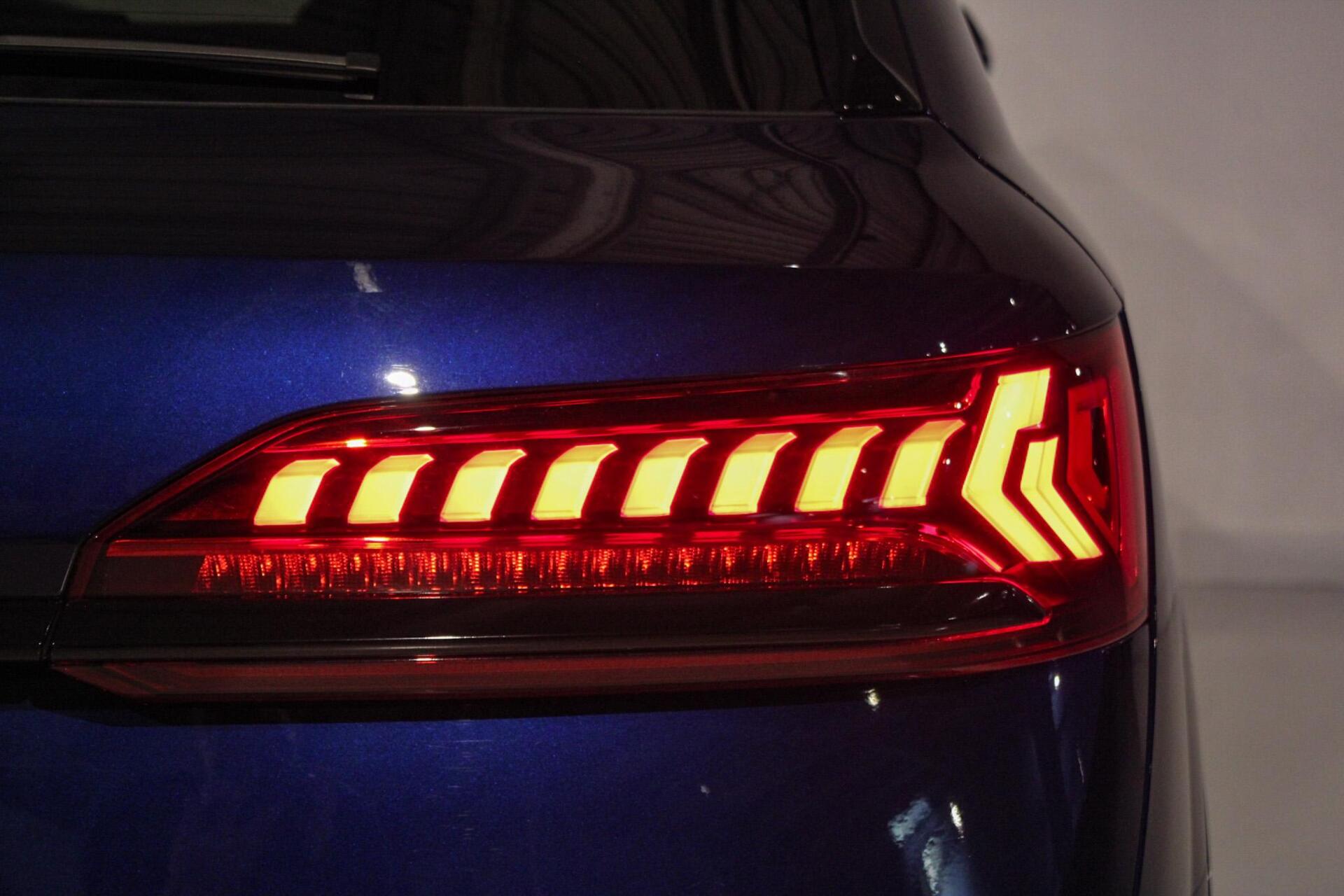 Foto van Audi Q7 55 TFSI E