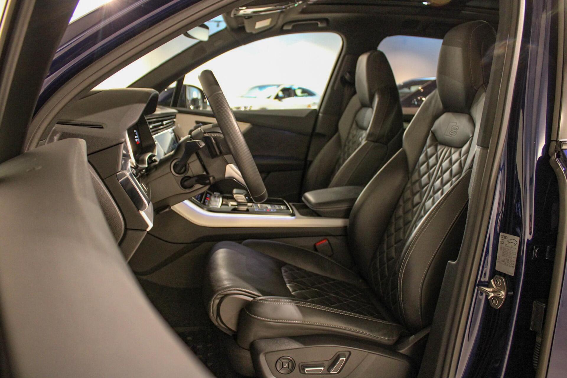 Foto van Audi Q7 55 TFSI E