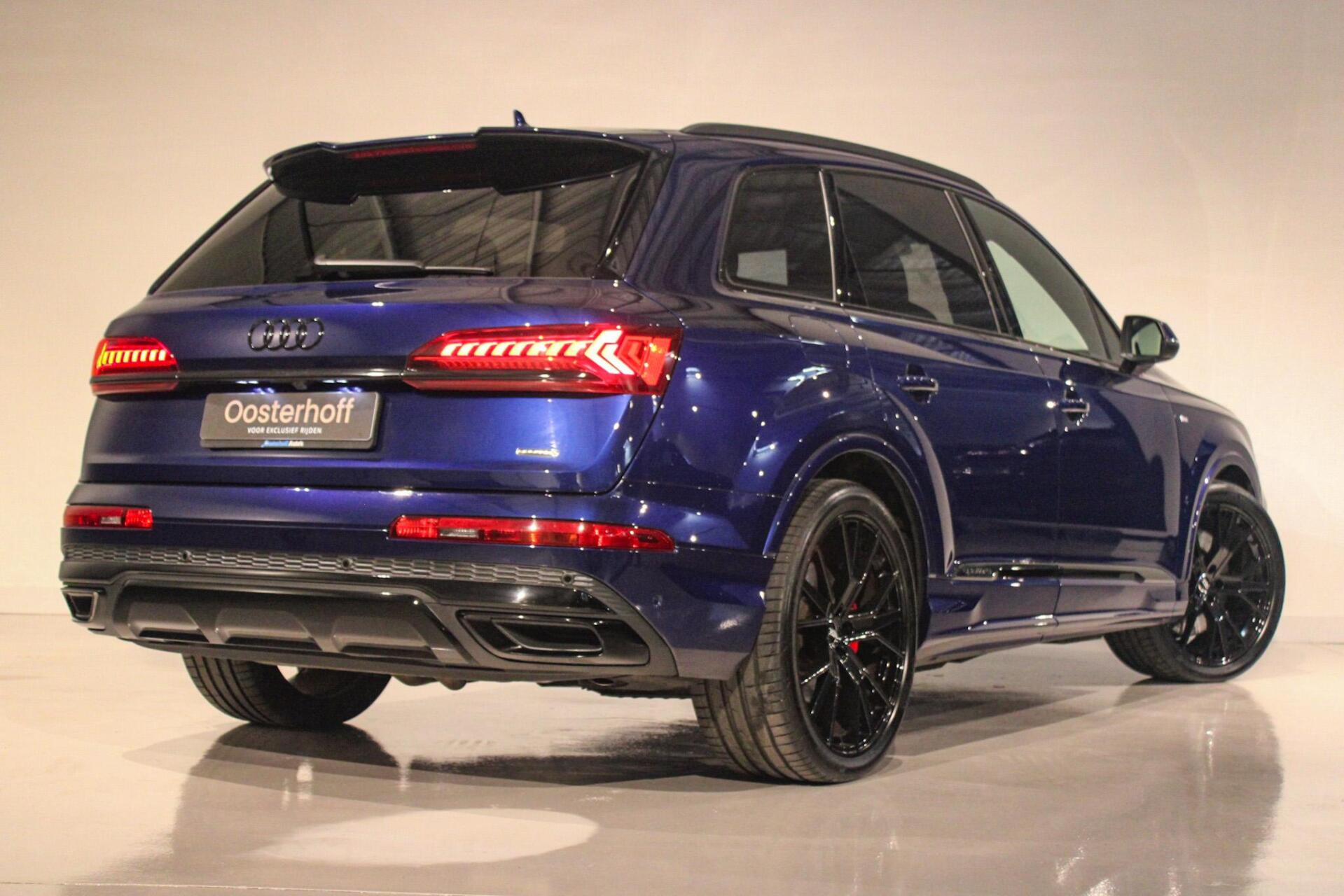 Foto van Audi Q7 55 TFSI E
