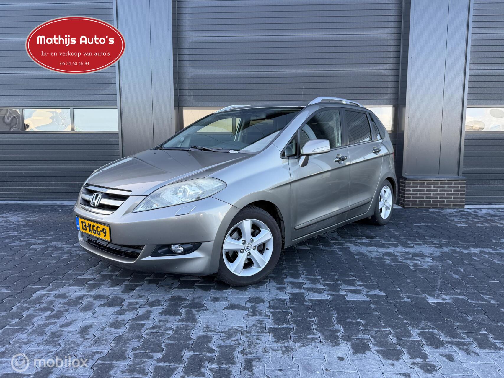 Honda Fr-v 1.8i Executive 6 personen! Nieuwe APK! 2009 - voorkant