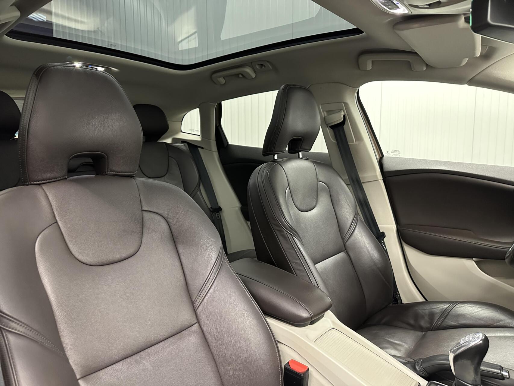 Foto van Volvo V40 Cross Country