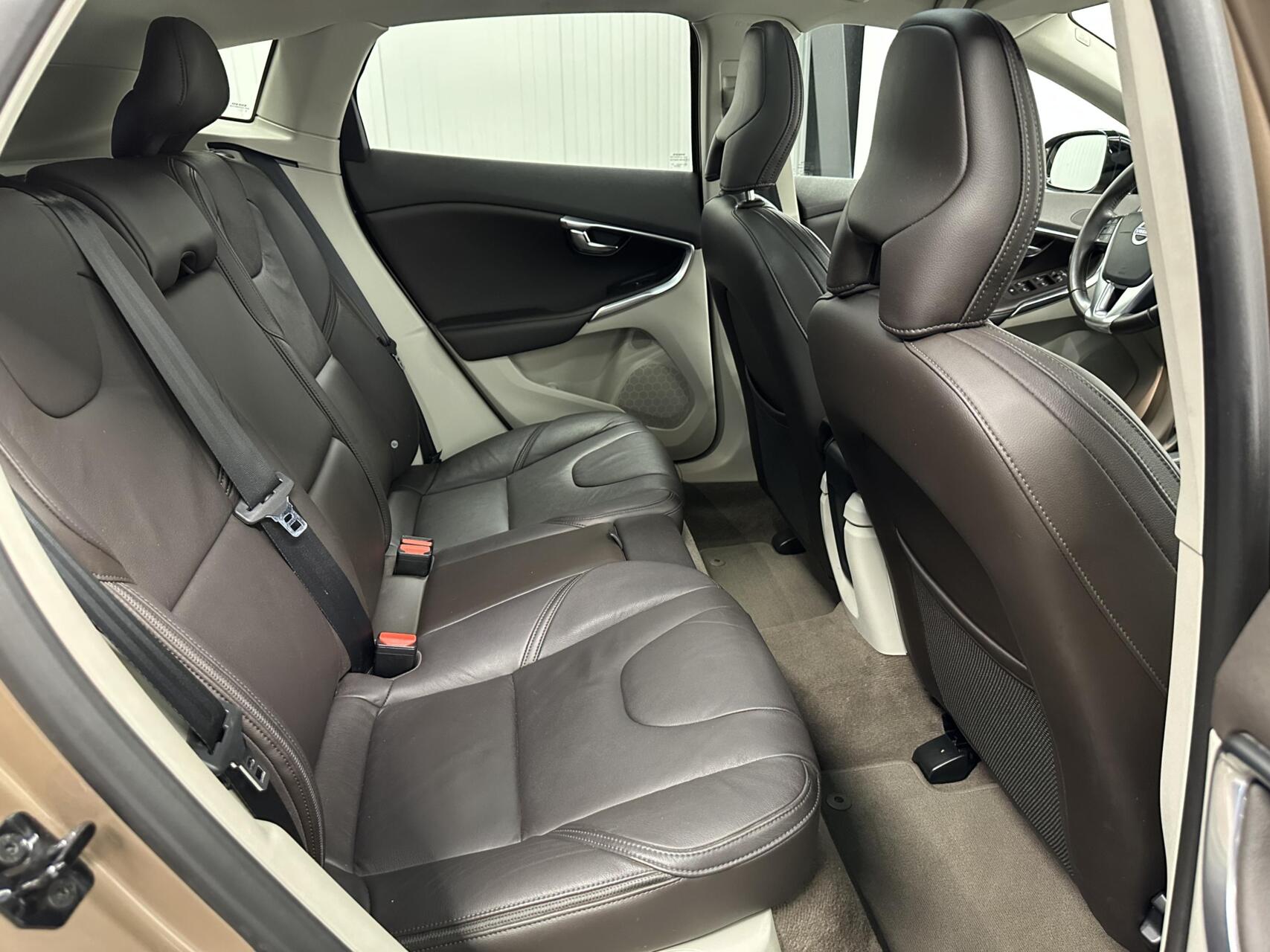 Foto van Volvo V40 Cross Country