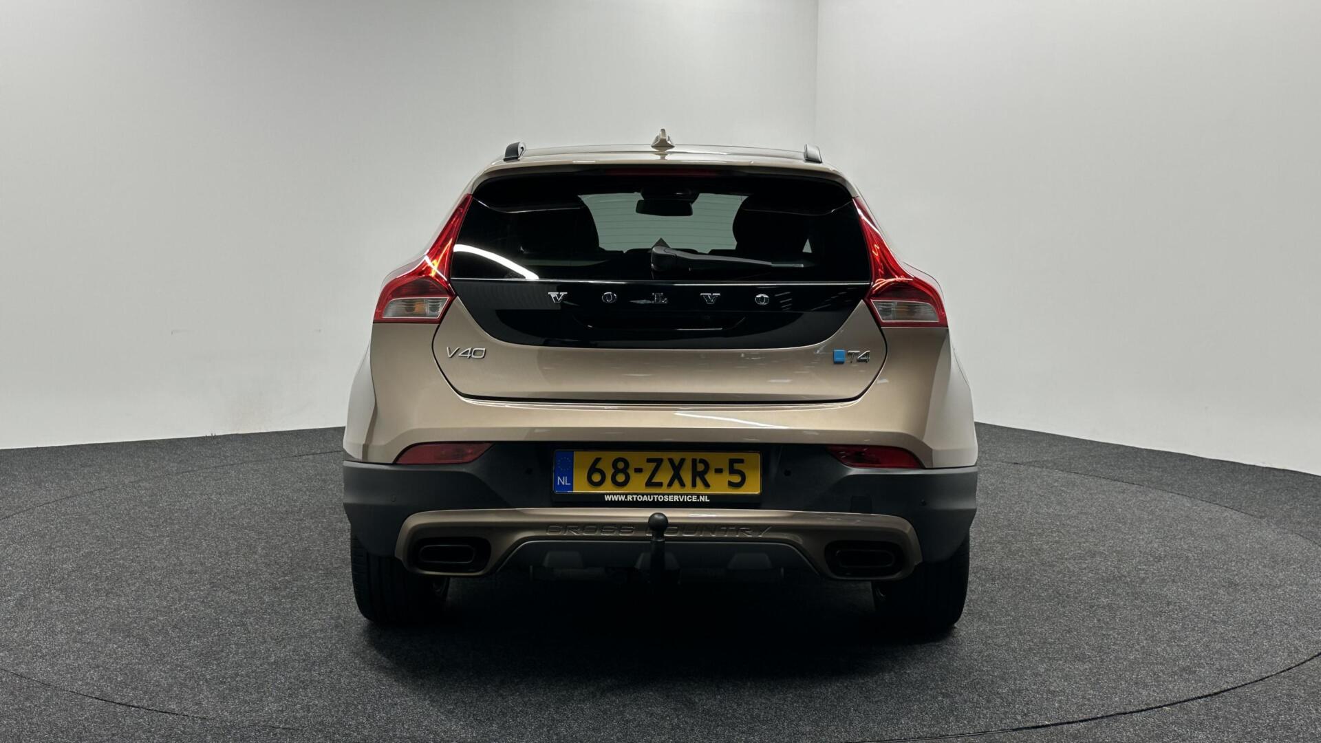 Foto van Volvo V40 Cross Country