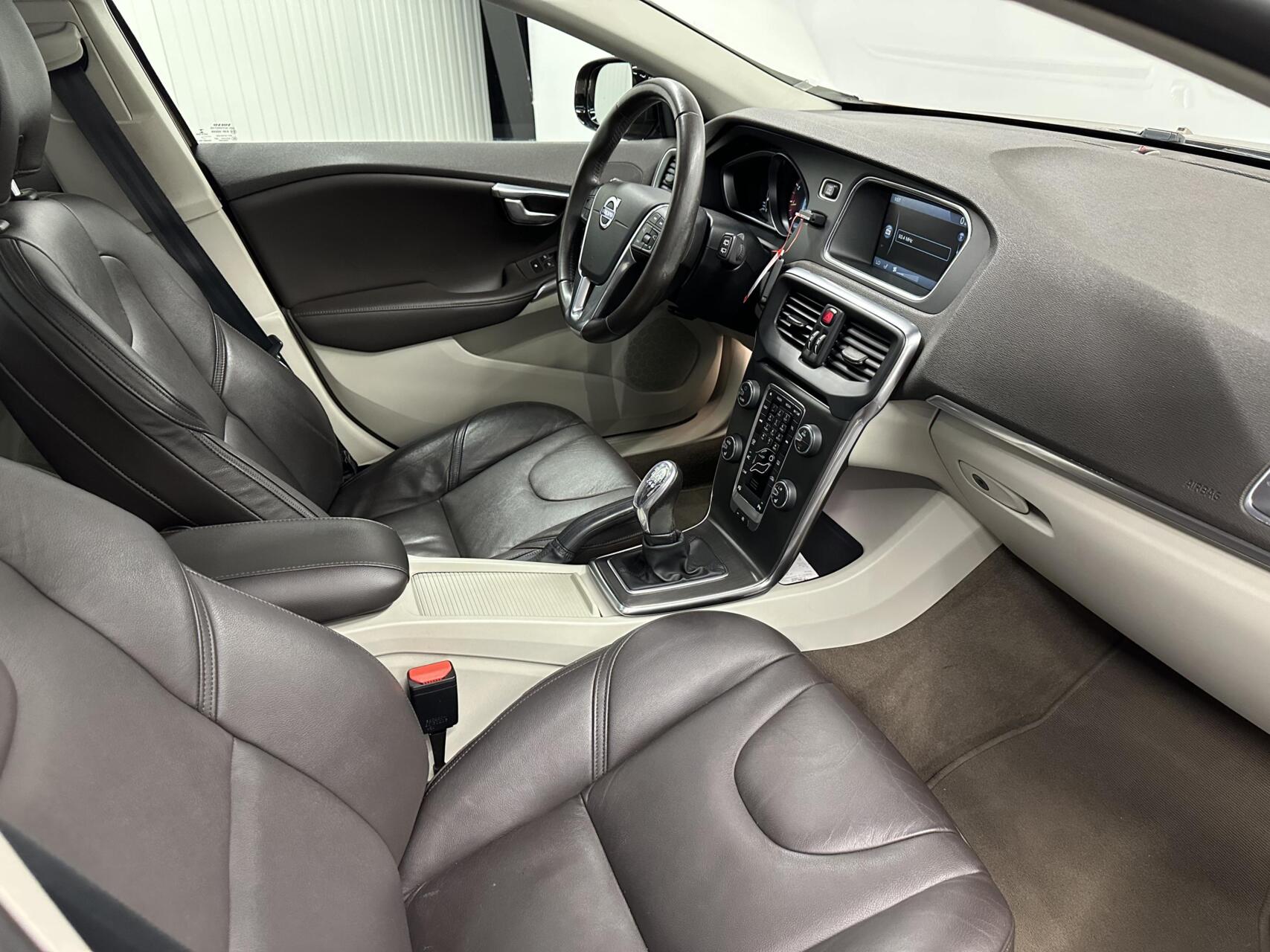 Foto van Volvo V40 Cross Country