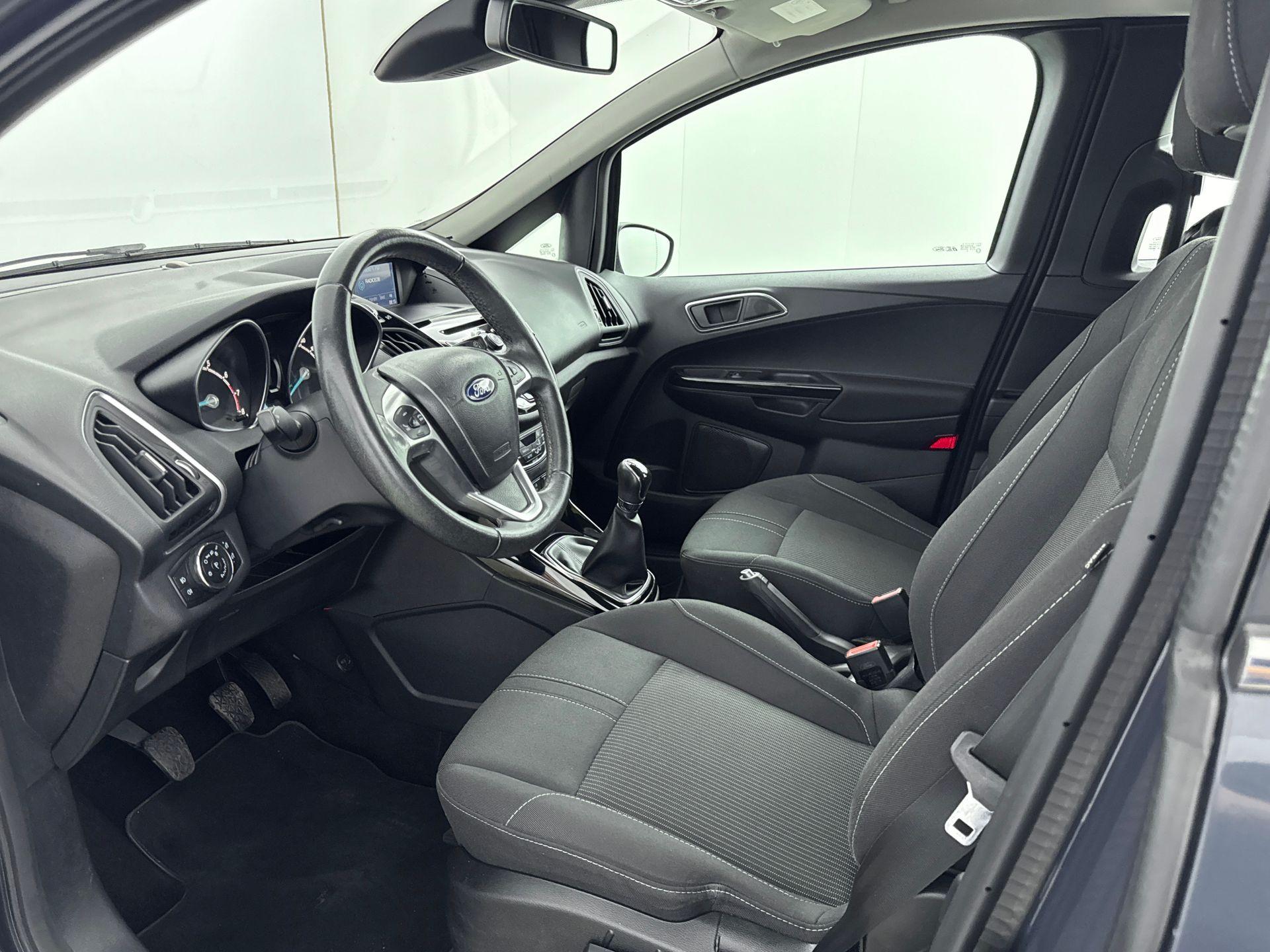 Foto van Ford B-max