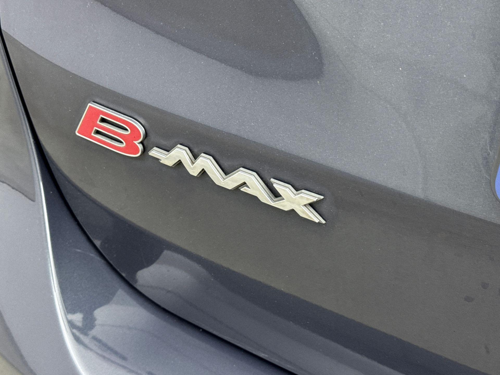 Foto van Ford B-max
