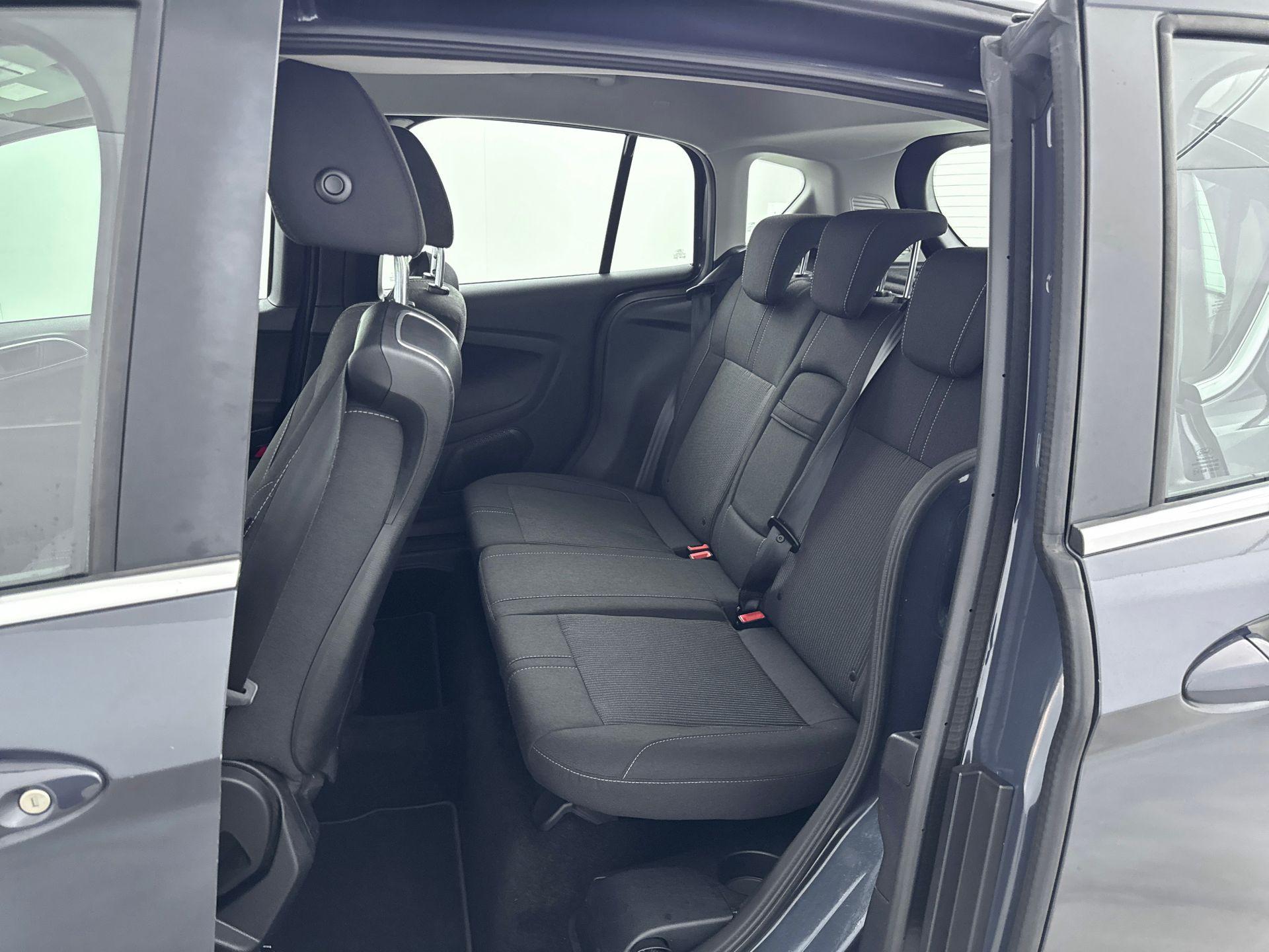 Foto van Ford B-max