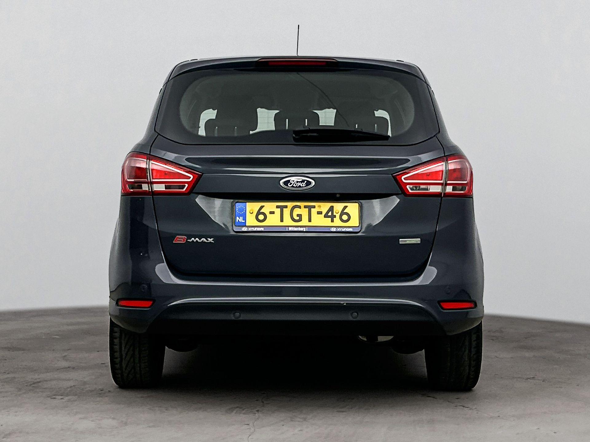 Foto van Ford B-max