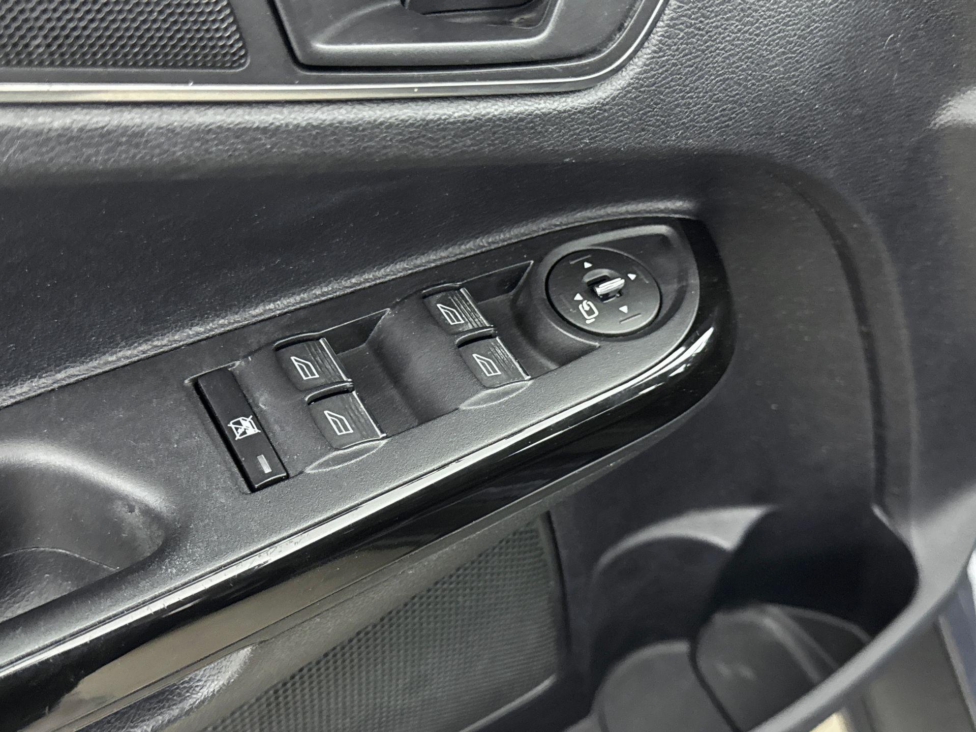 Foto van Ford B-max