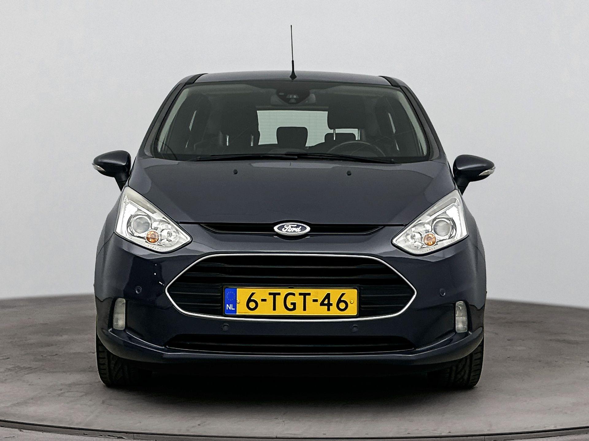 Foto van Ford B-max