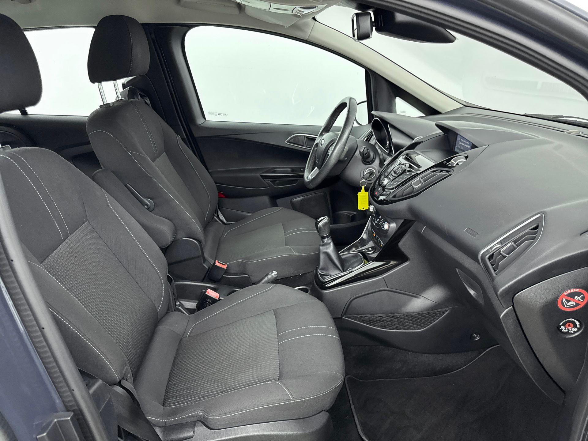 Foto van Ford B-max