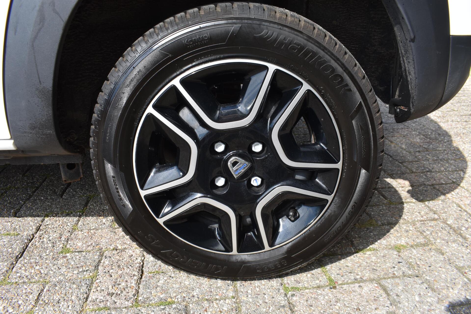 Foto van Dacia Spring