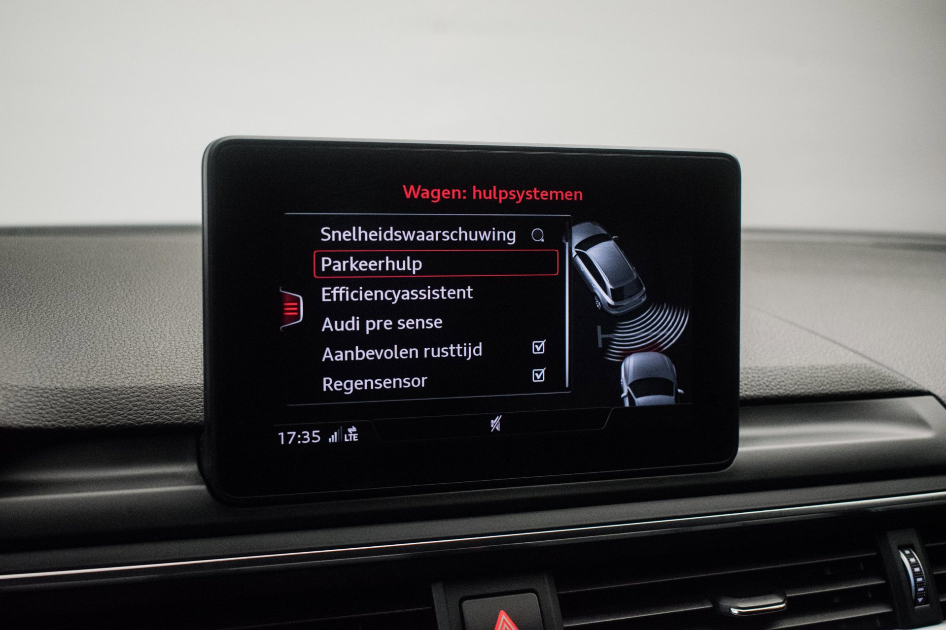 Foto van Audi A4