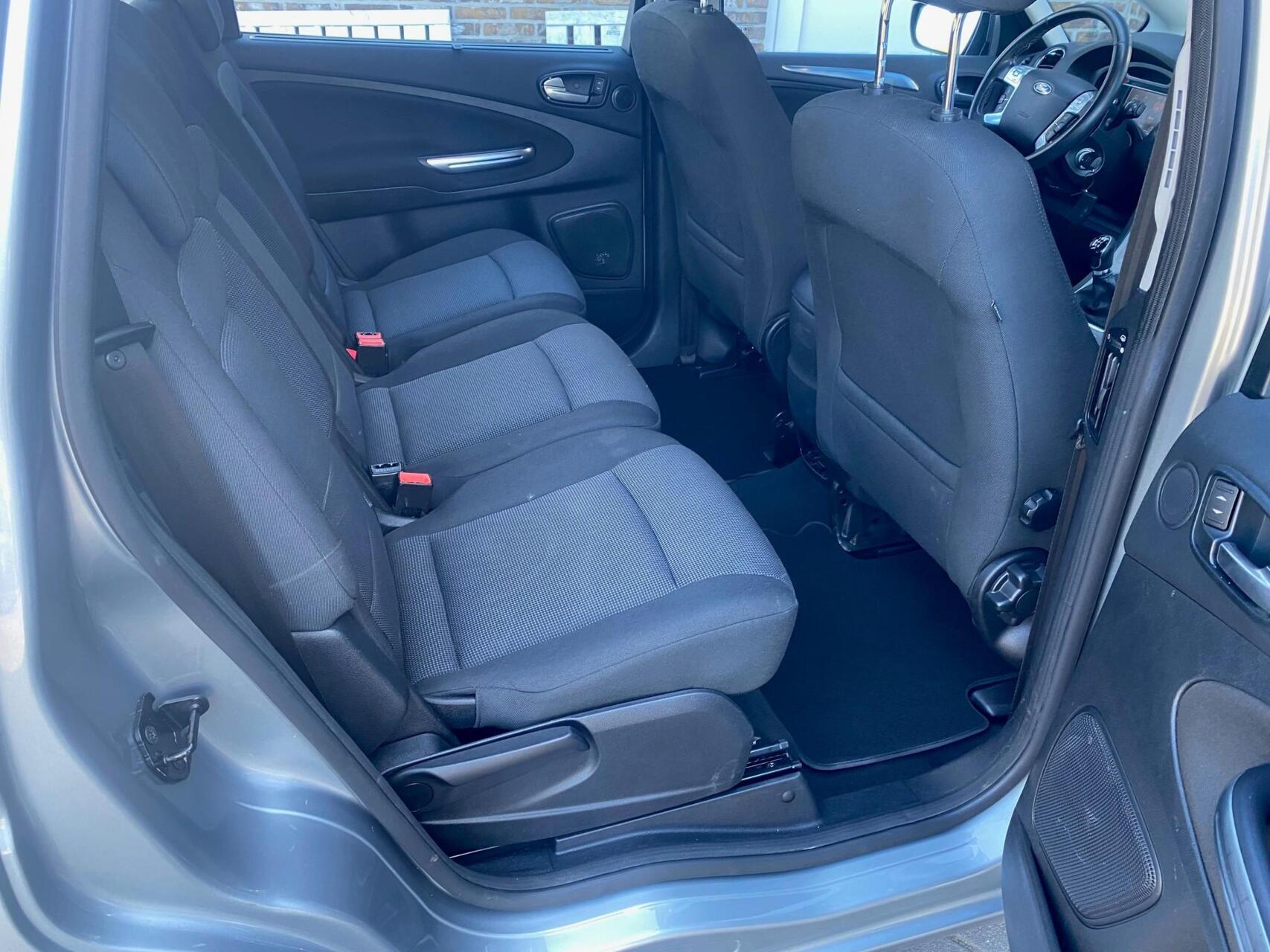 Foto van Ford S-max